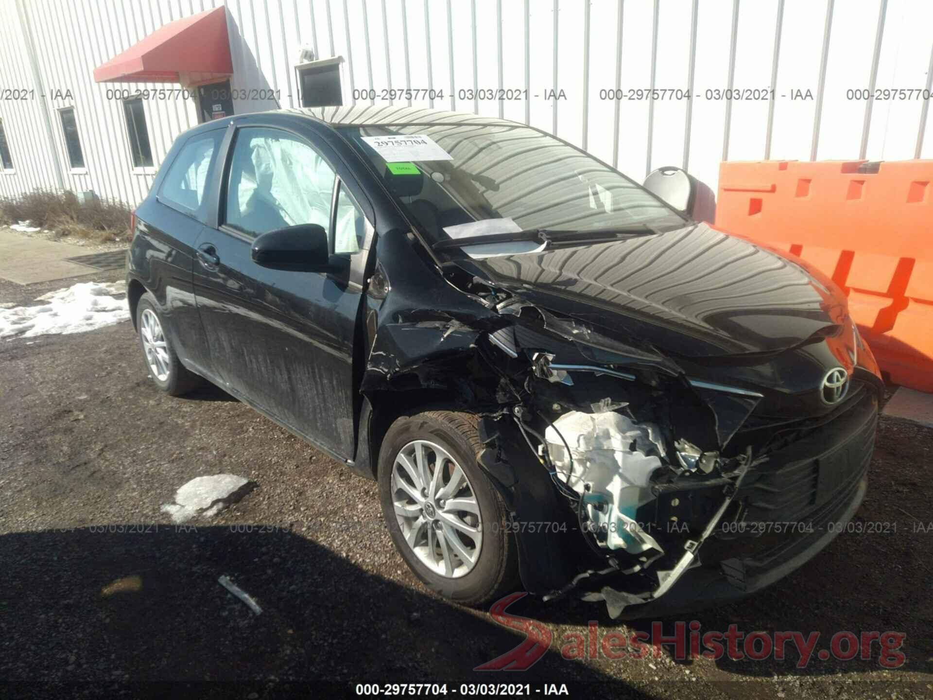 VNKJTUD33JA096474 2018 TOYOTA YARIS