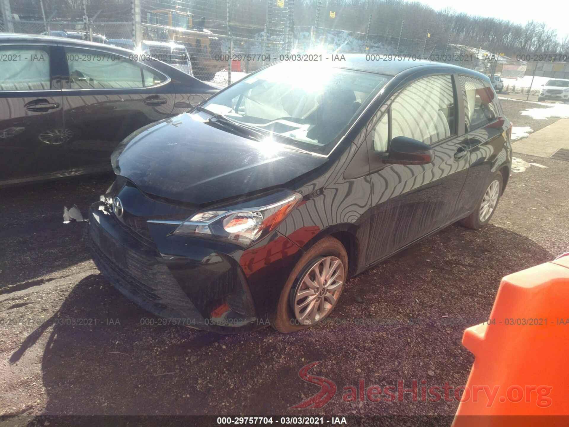 VNKJTUD33JA096474 2018 TOYOTA YARIS