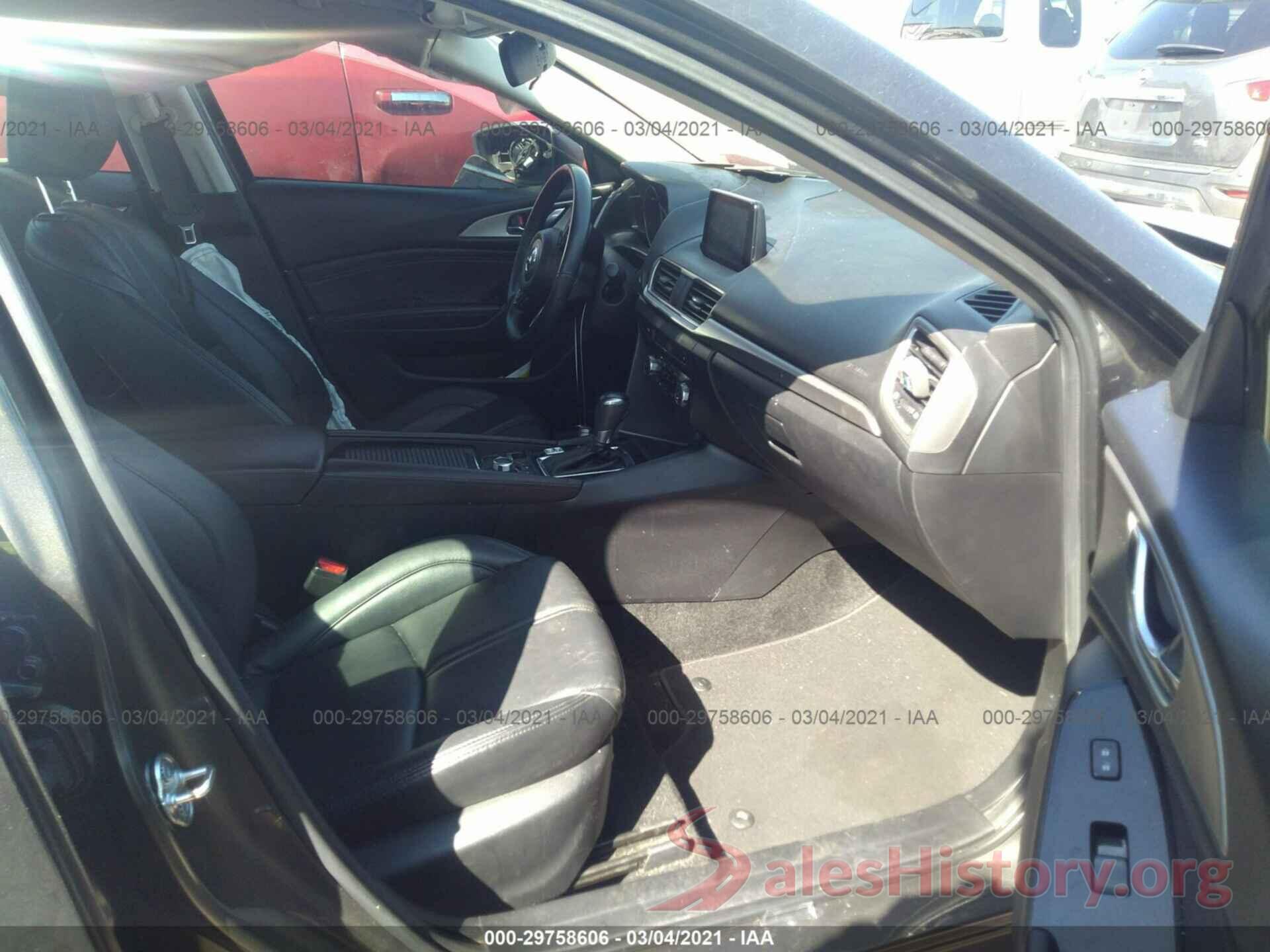 3MZBN1V31JM265251 2018 MAZDA MAZDA3 4-DOOR