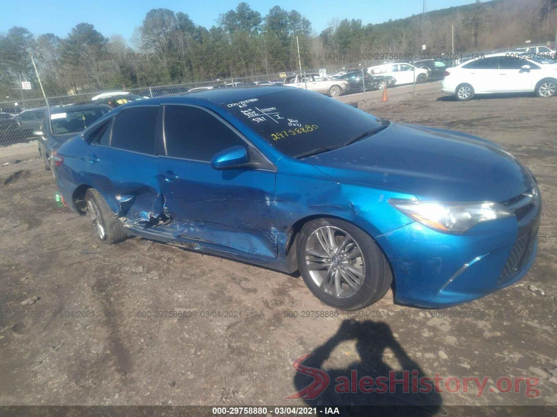 4T1BF1FK1HU637582 2017 TOYOTA CAMRY