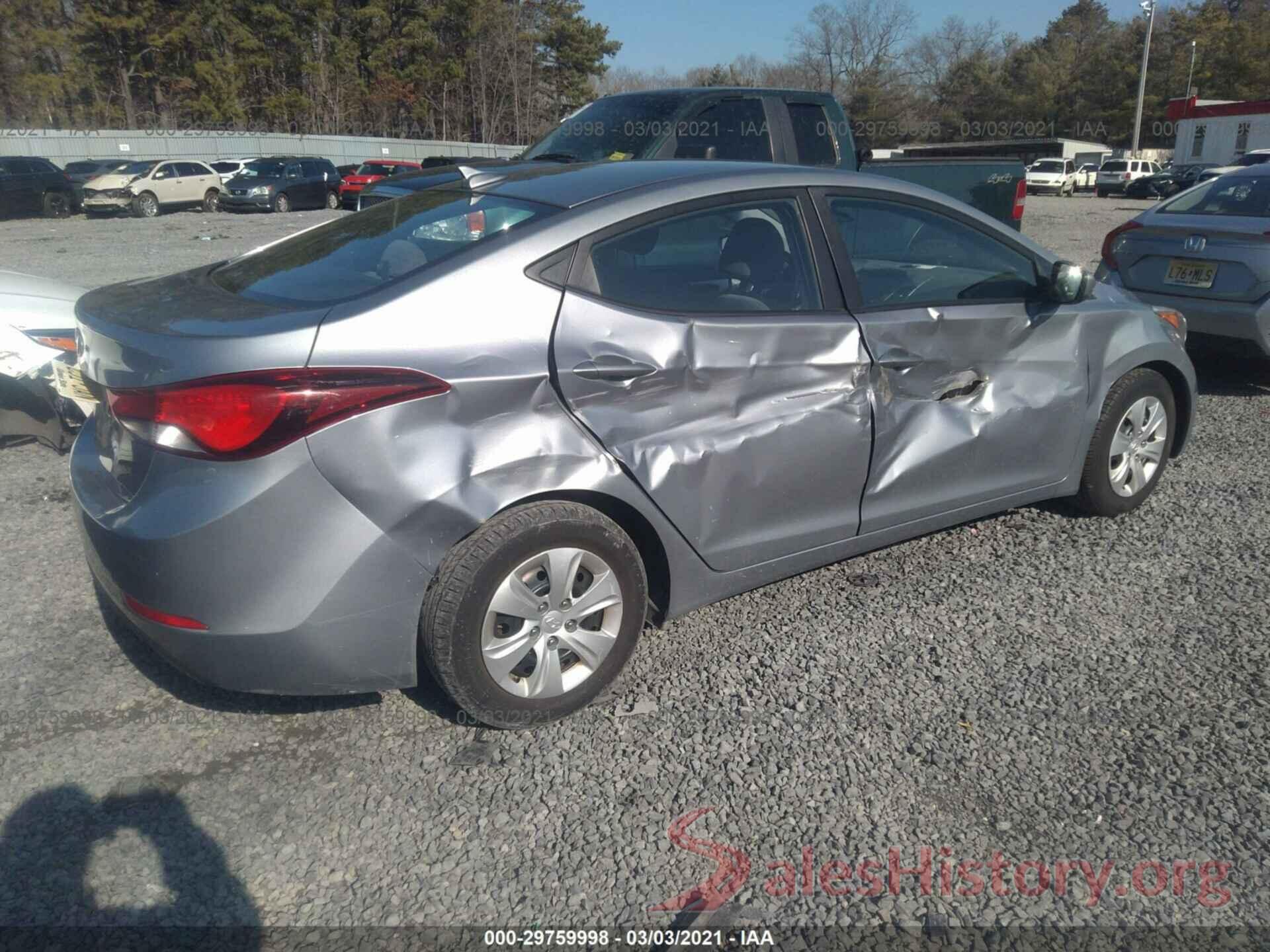 5NPDH4AE2GH729769 2016 HYUNDAI ELANTRA