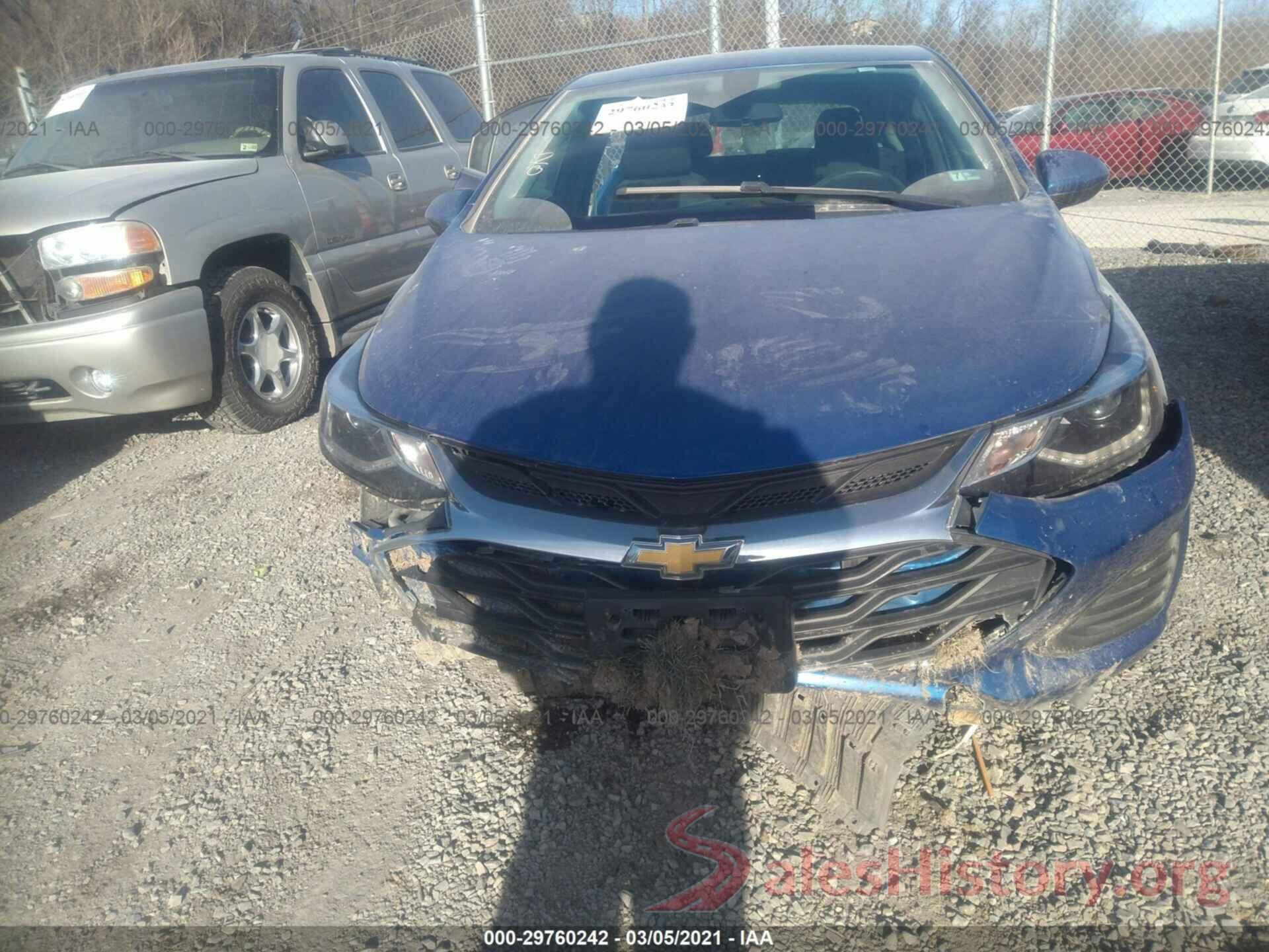 3G1BE6SM8KS561466 2019 CHEVROLET CRUZE