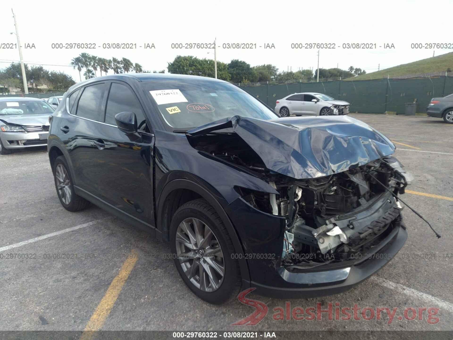 JM3KFADM1K1552752 2019 MAZDA CX-5