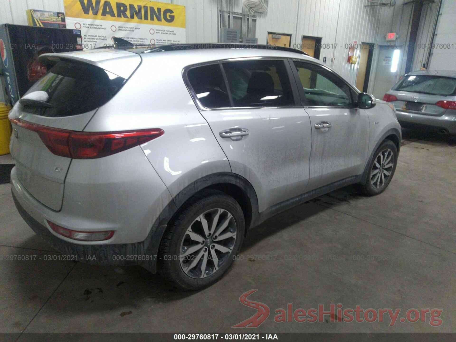 KNDPNCAC7J7372941 2018 KIA SPORTAGE