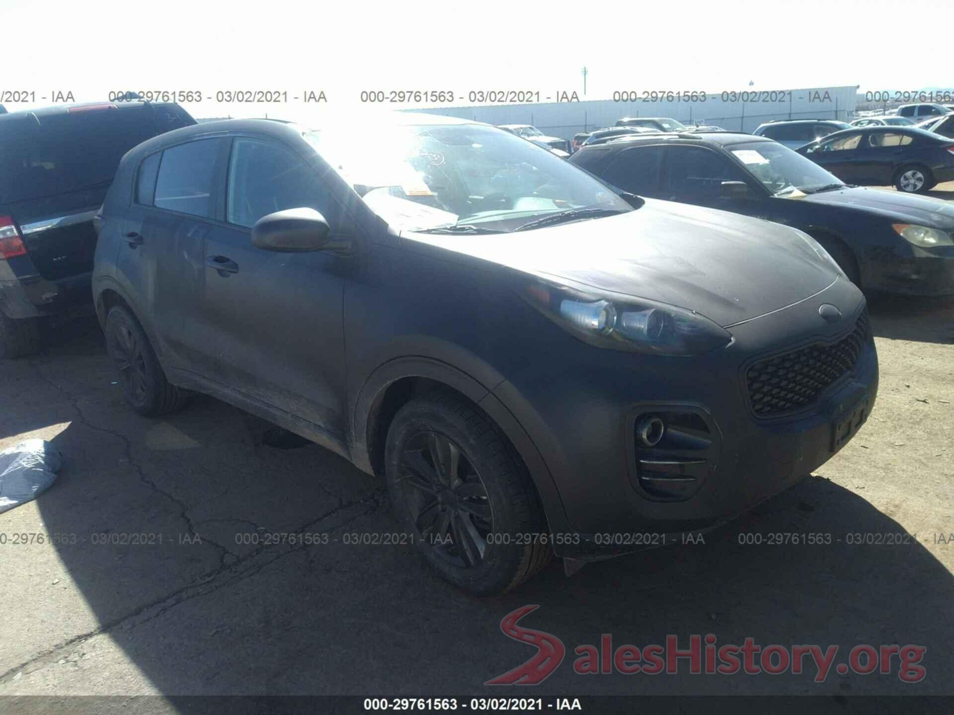 KNDPMCAC2J7479429 2018 KIA SPORTAGE