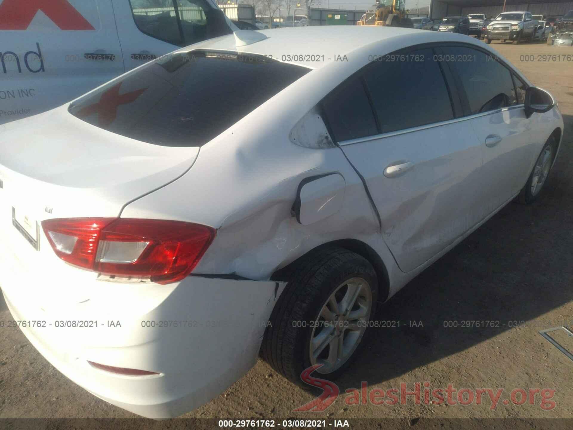 1G1BE5SM2J7243267 2018 CHEVROLET CRUZE