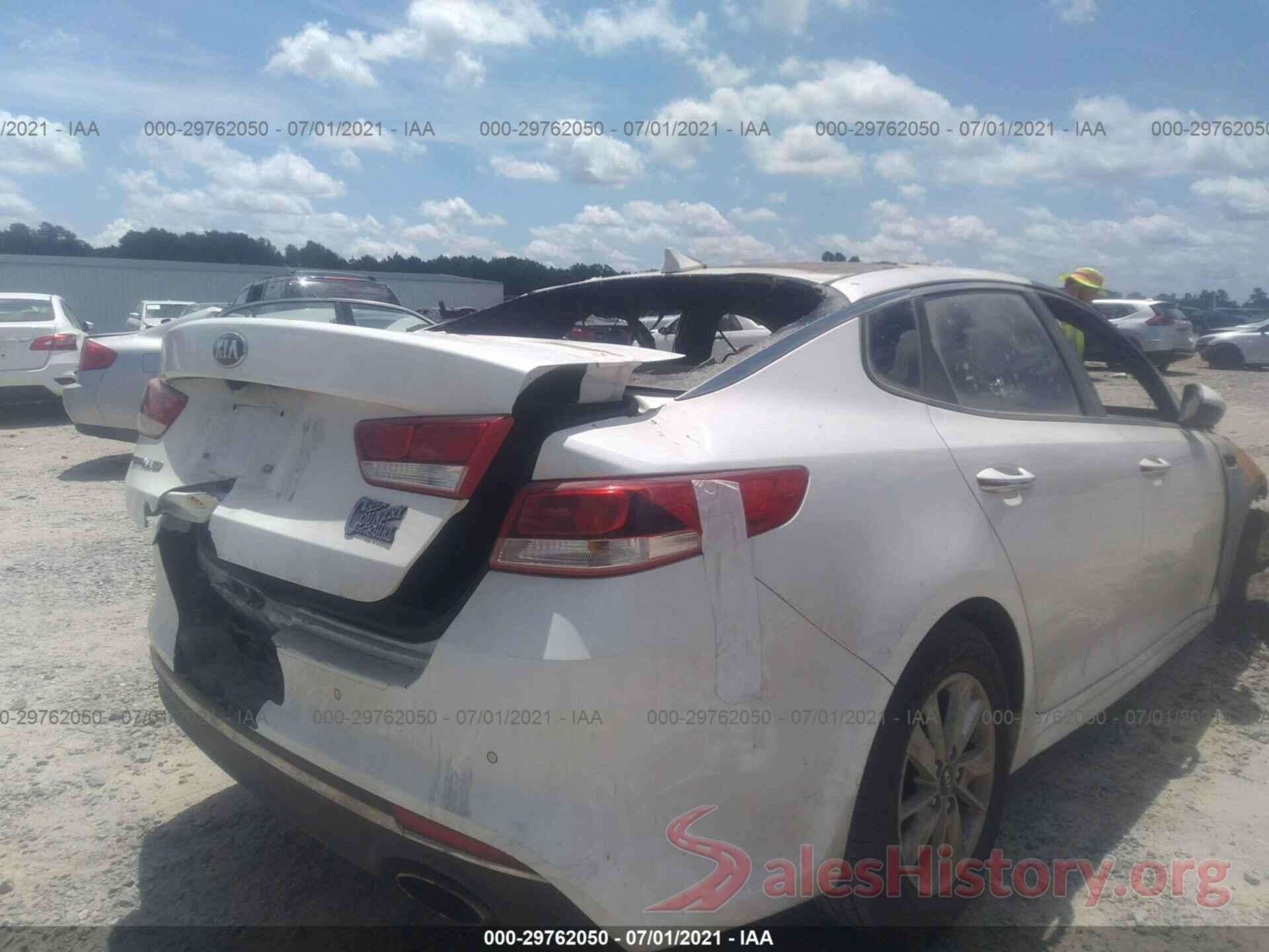 5XXGT4L32JG211204 2018 KIA OPTIMA