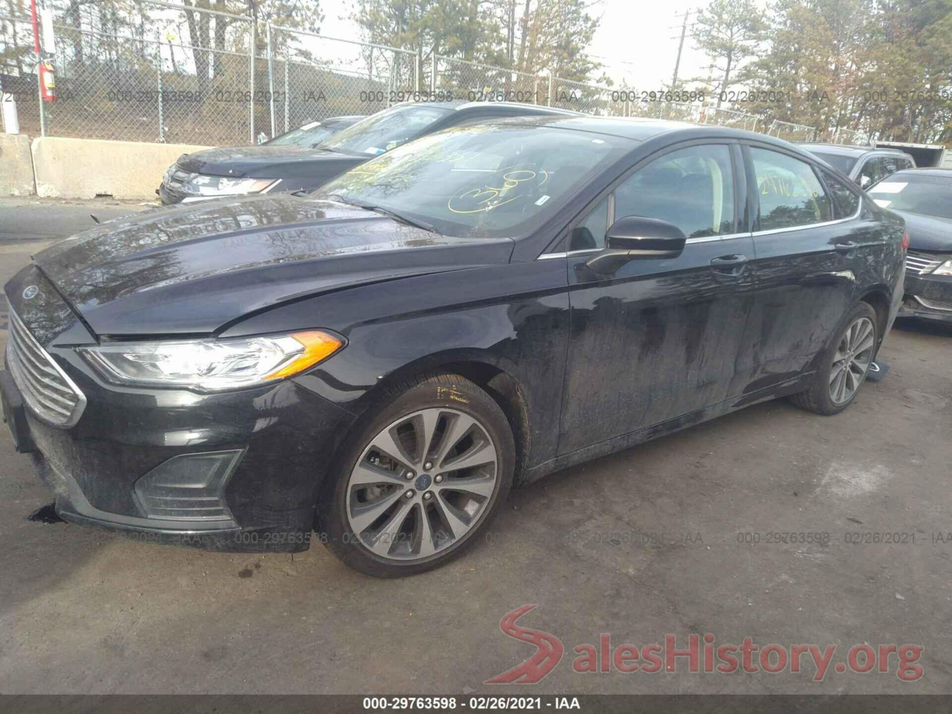 3FA6P0T93KR260255 2019 FORD FUSION