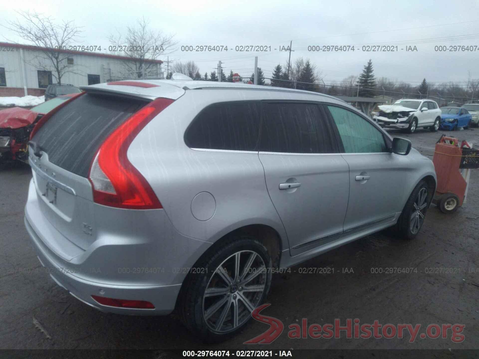 YV449MRUXH2216844 2017 VOLVO XC60