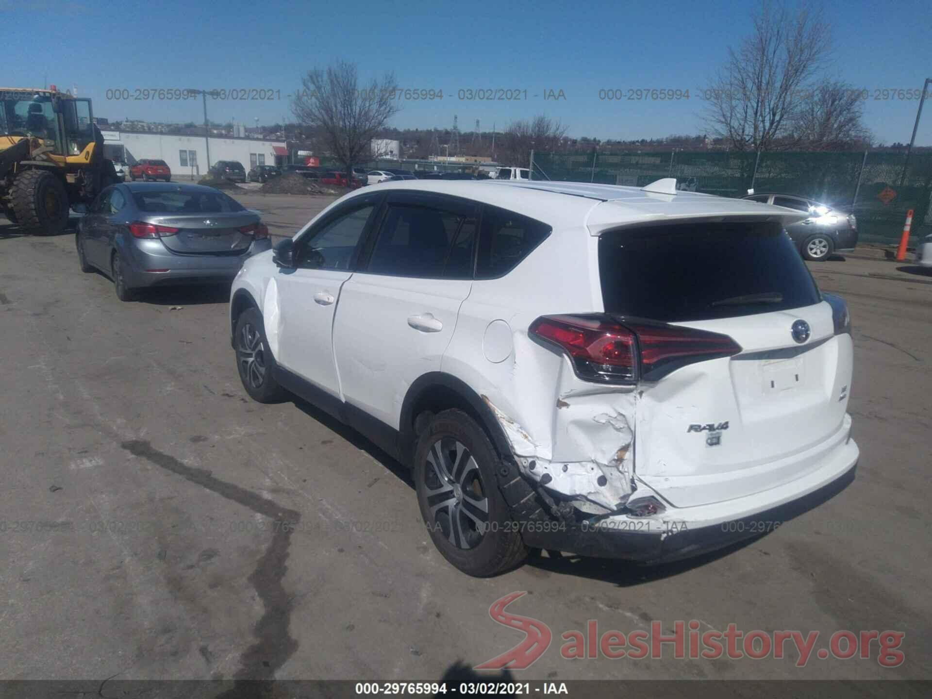 JTMBFREV5JJ178224 2018 TOYOTA RAV4