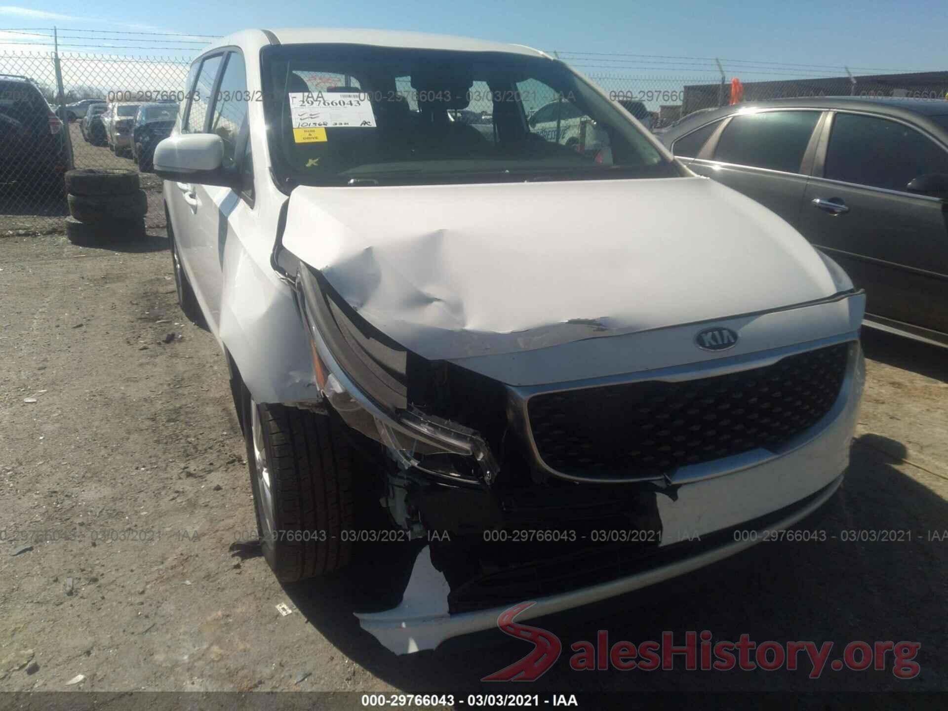 KNDMA5C10H6303904 2017 KIA SEDONA