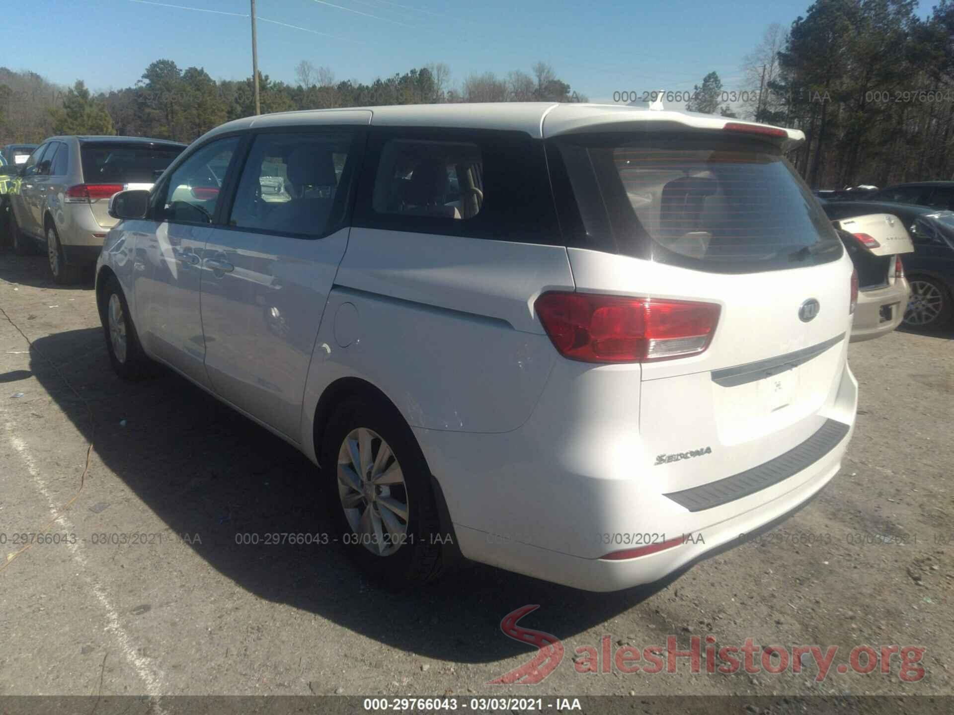 KNDMA5C10H6303904 2017 KIA SEDONA