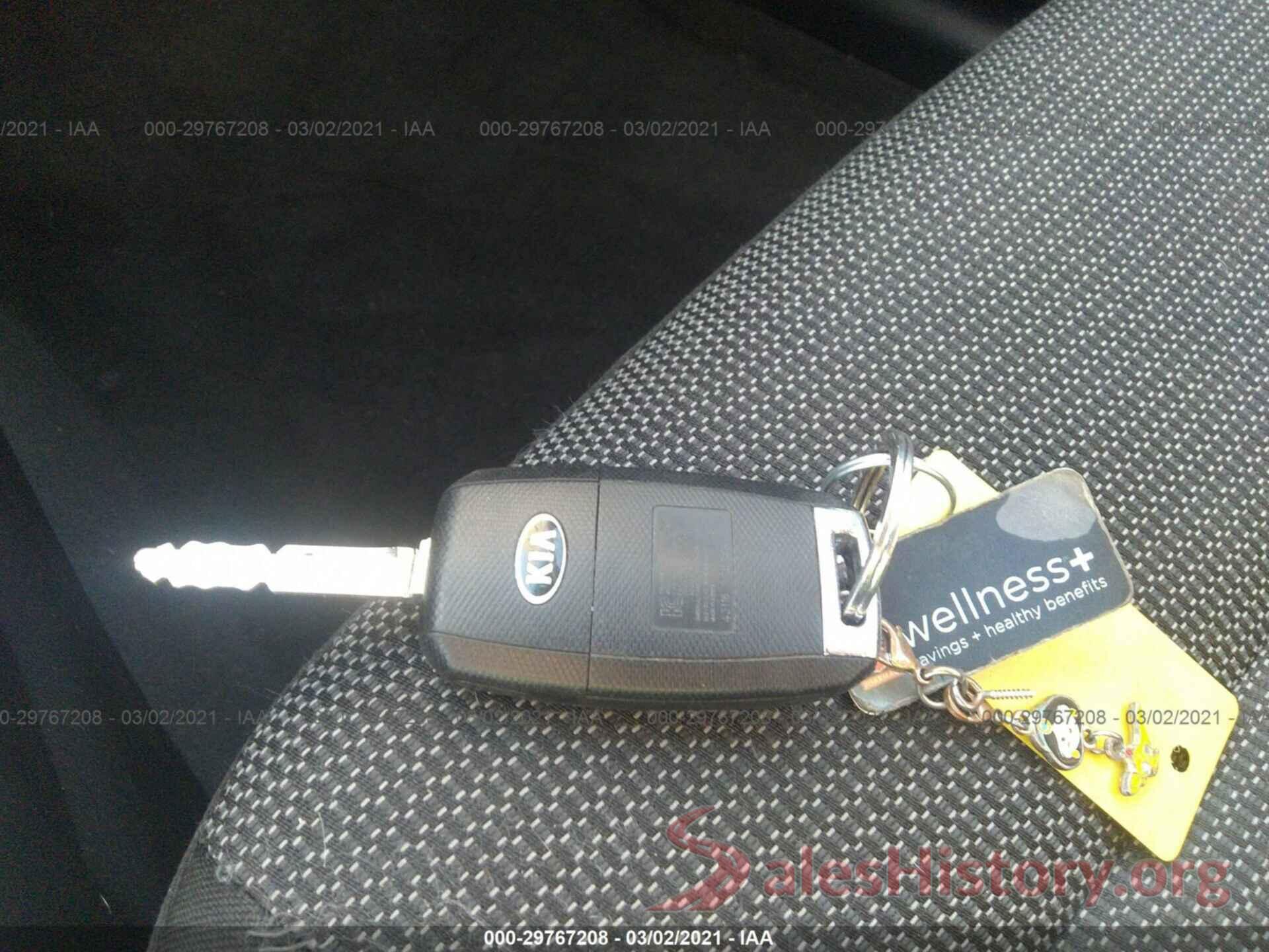 3KPFK4A70HE079289 2017 KIA FORTE