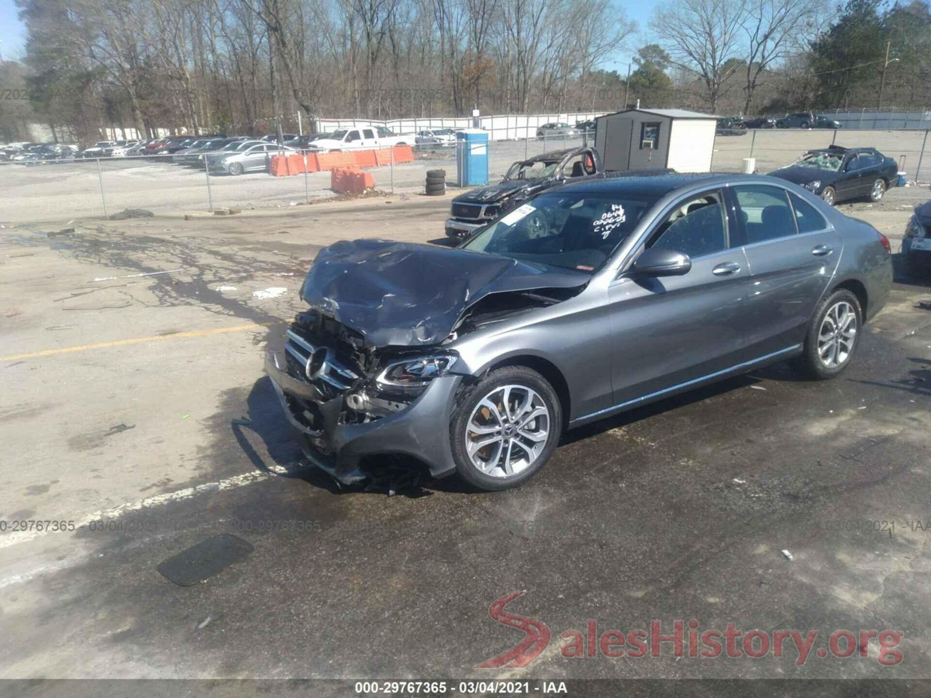 55SWF4KB6HU223265 2017 MERCEDES-BENZ C-CLASS