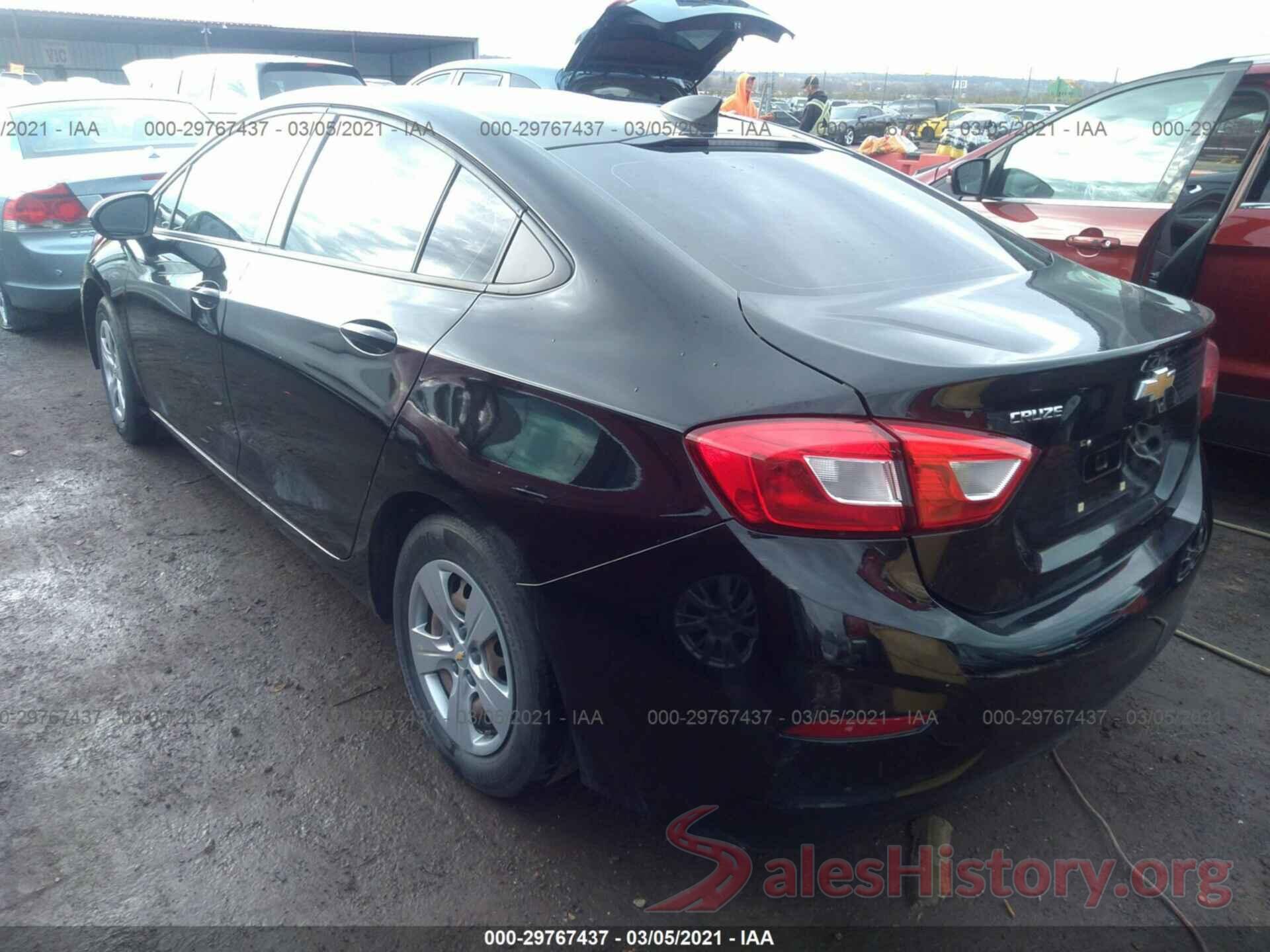 1G1BC5SM7J7142439 2018 CHEVROLET CRUZE