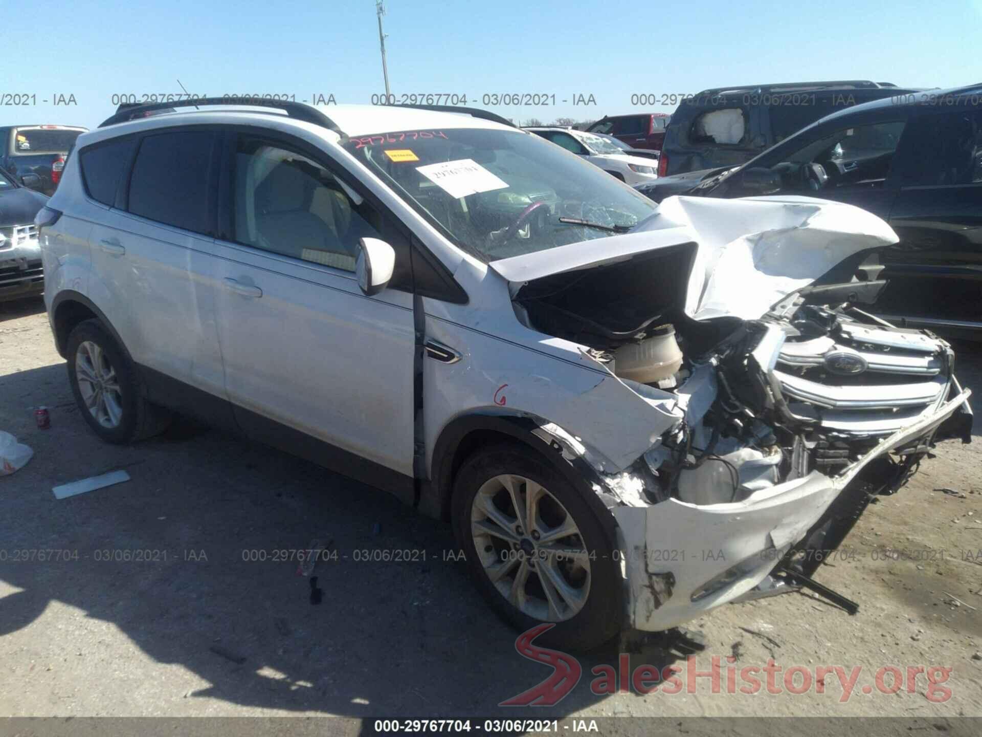 1FMCU0GD4JUB04202 2018 FORD ESCAPE