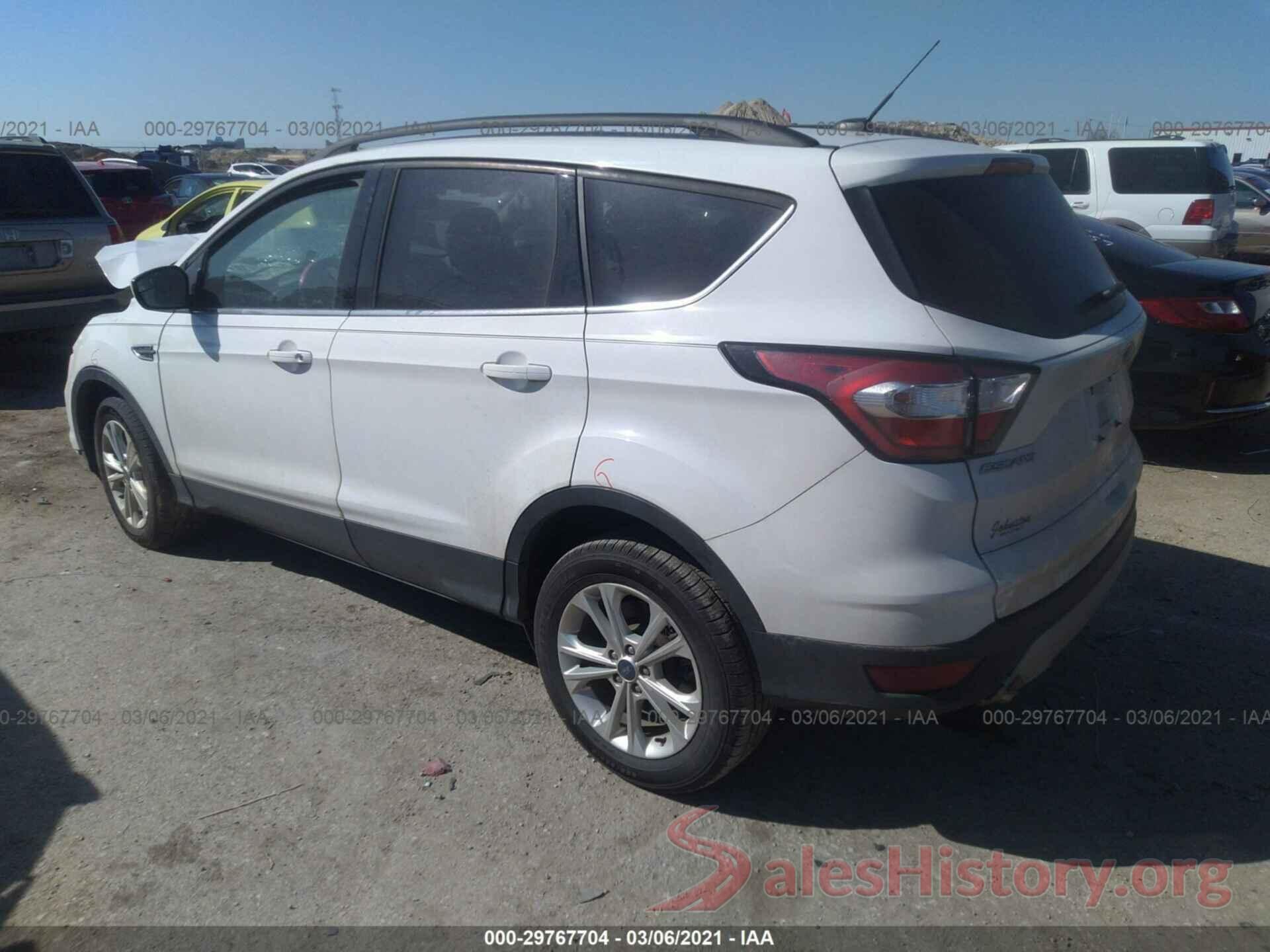 1FMCU0GD4JUB04202 2018 FORD ESCAPE