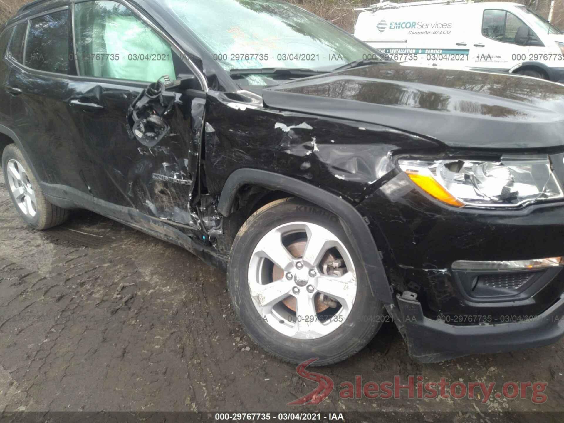 3C4NJDBB3JT246439 2018 JEEP COMPASS