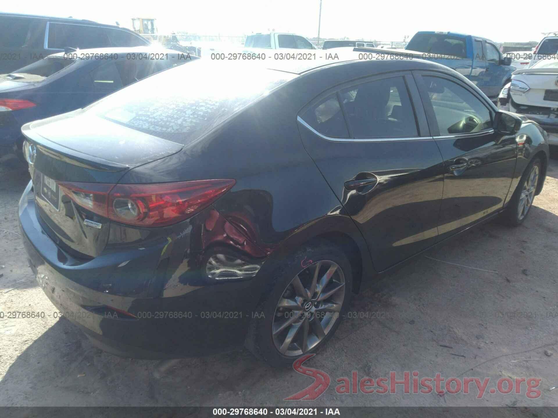 3MZBN1V38JM180472 2018 MAZDA MAZDA3 4-DOOR