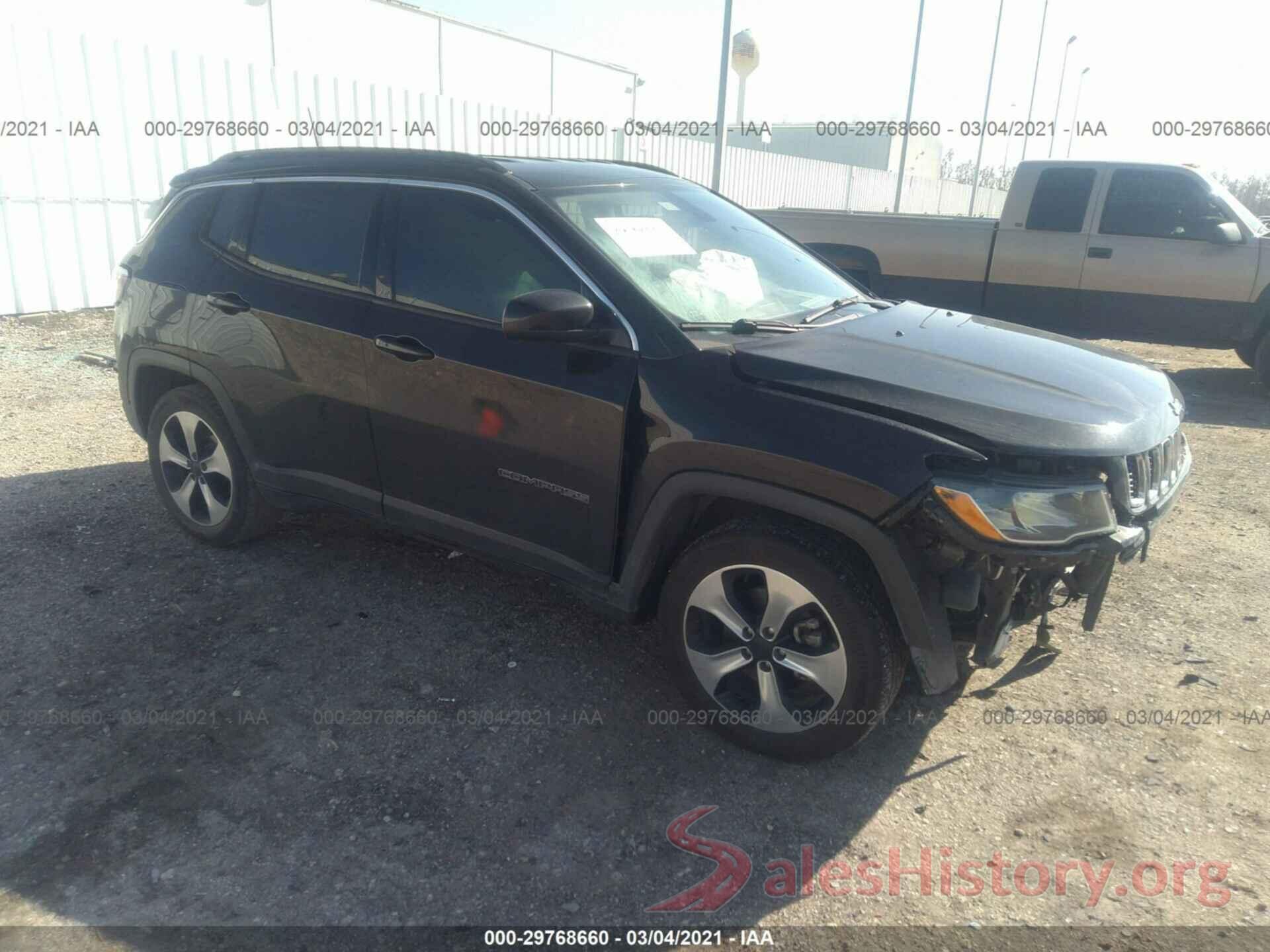 3C4NJCBB4JT308733 2018 JEEP COMPASS