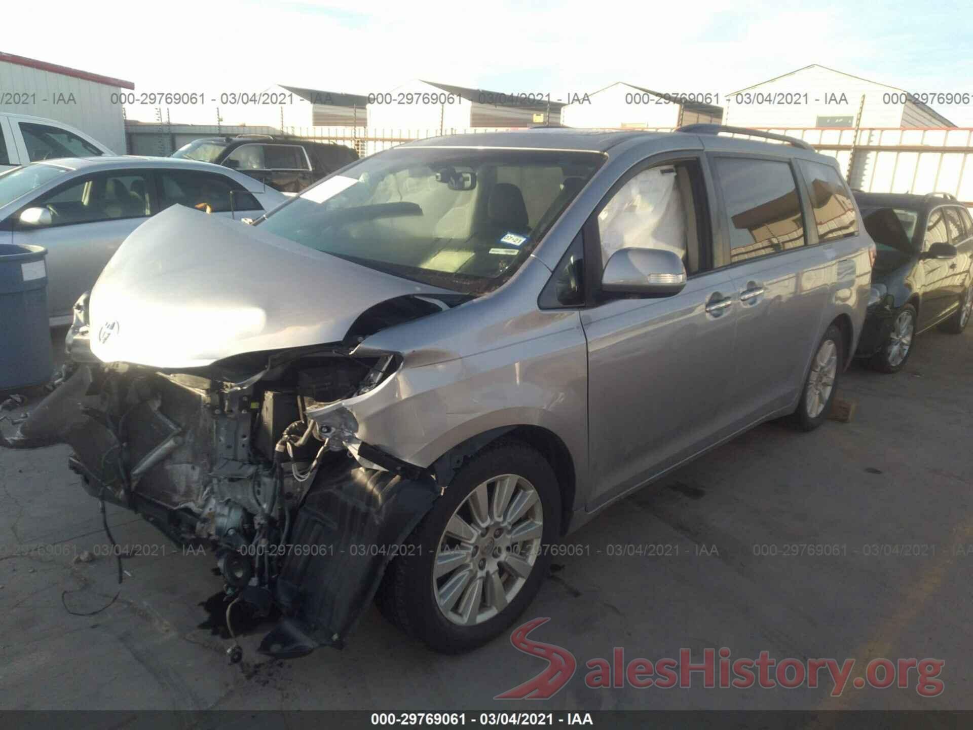 5TDYZ3DC1HS777309 2017 TOYOTA SIENNA