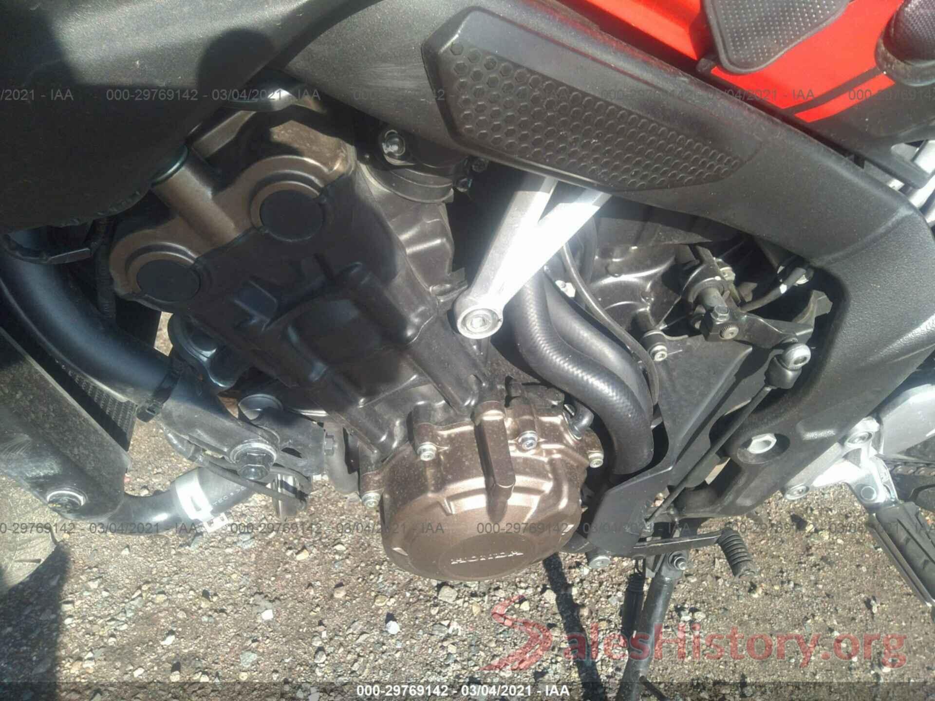 MLHRC7519J5000234 2018 HONDA CB650