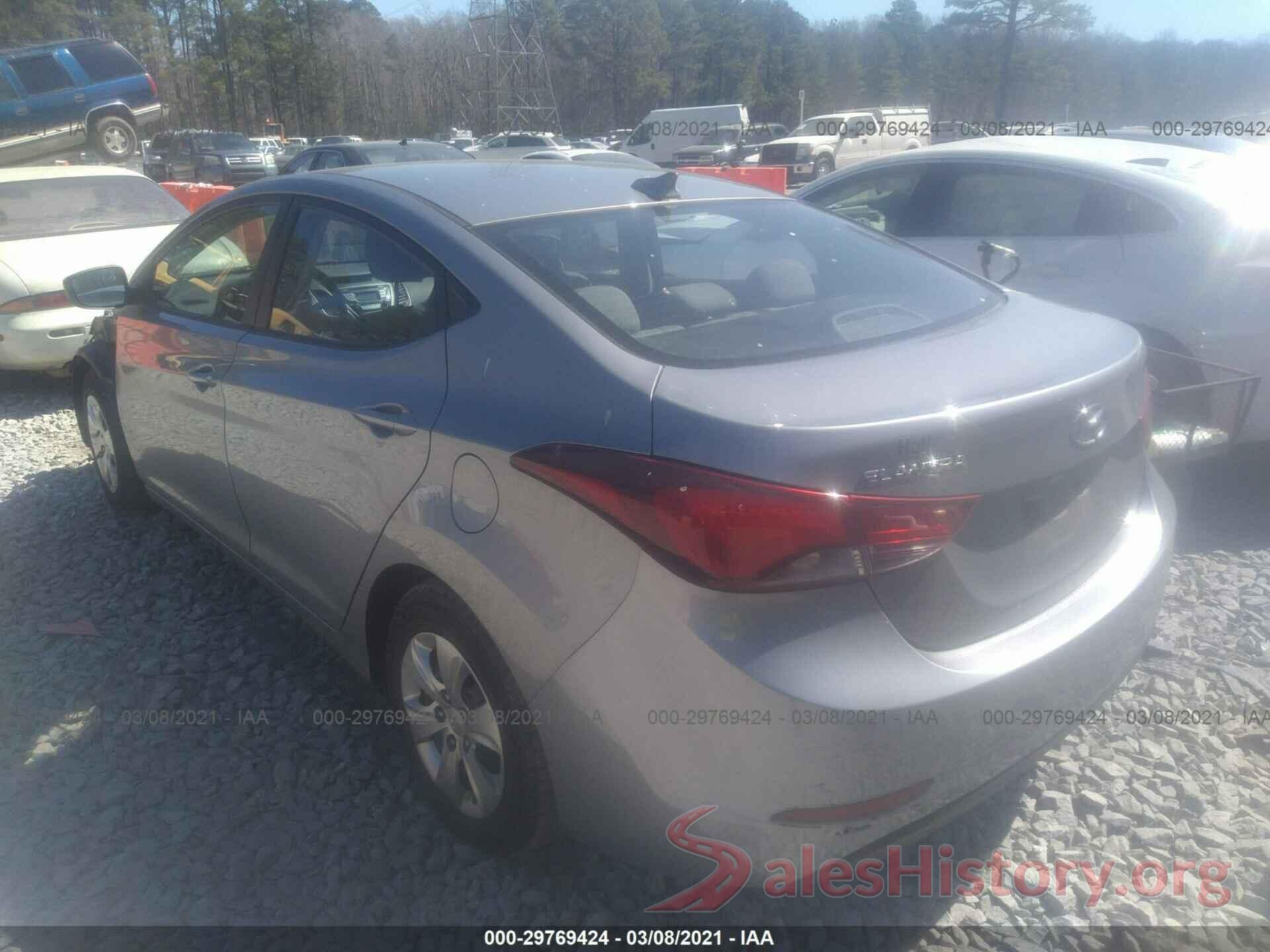 5NPDH4AE9GH702830 2016 HYUNDAI ELANTRA