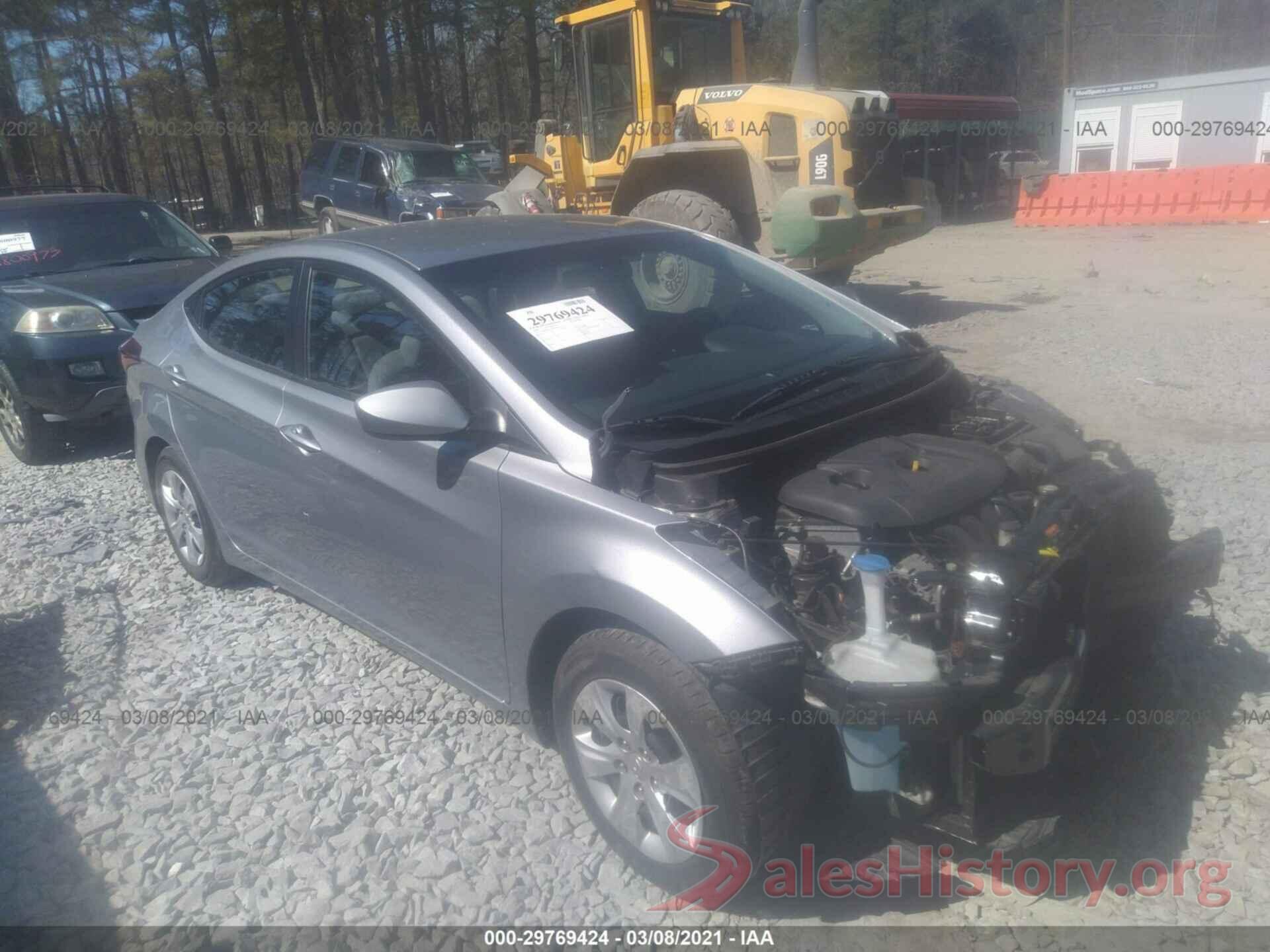 5NPDH4AE9GH702830 2016 HYUNDAI ELANTRA