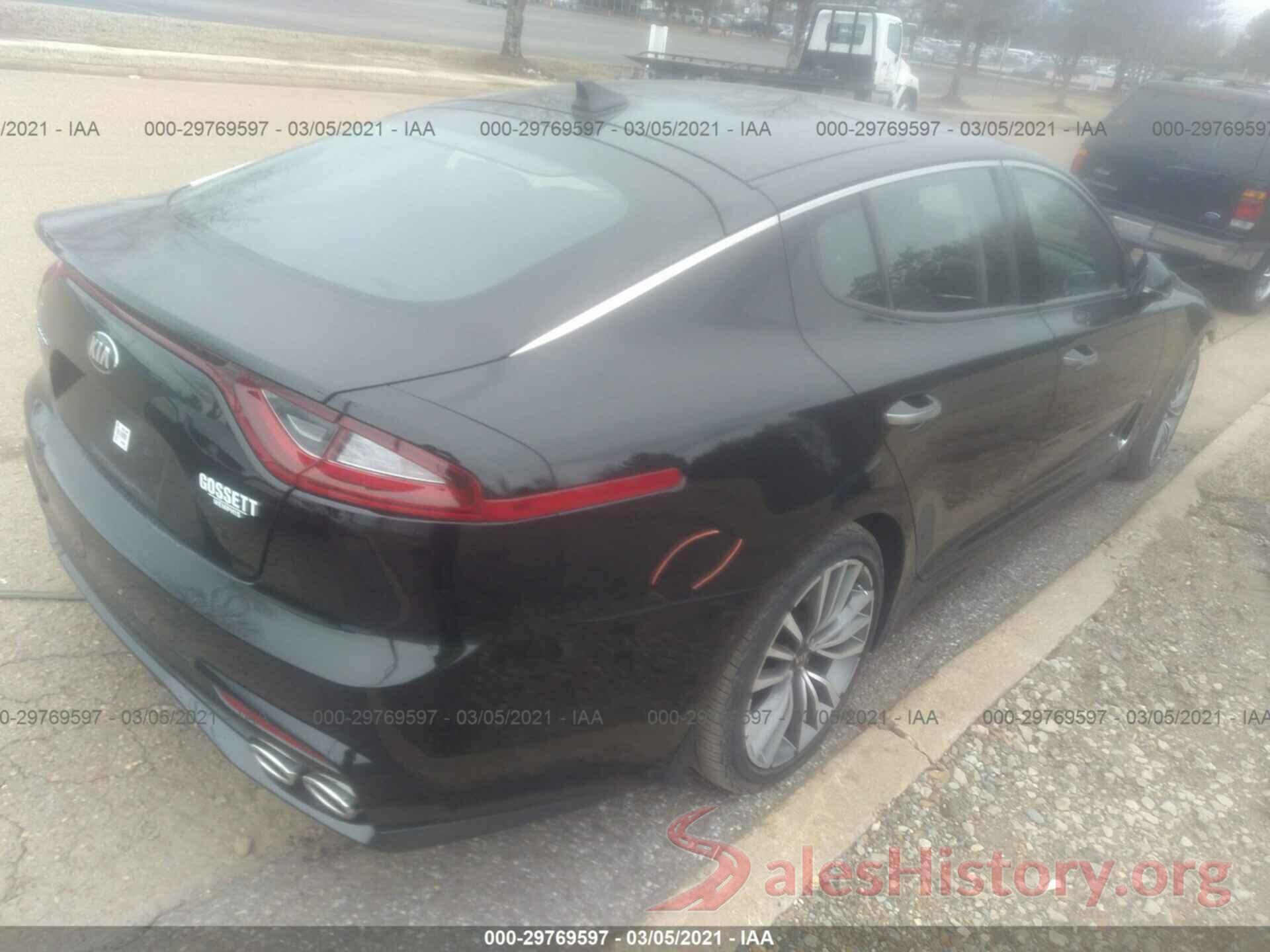 KNAE25LA9J6011382 2018 KIA STINGER