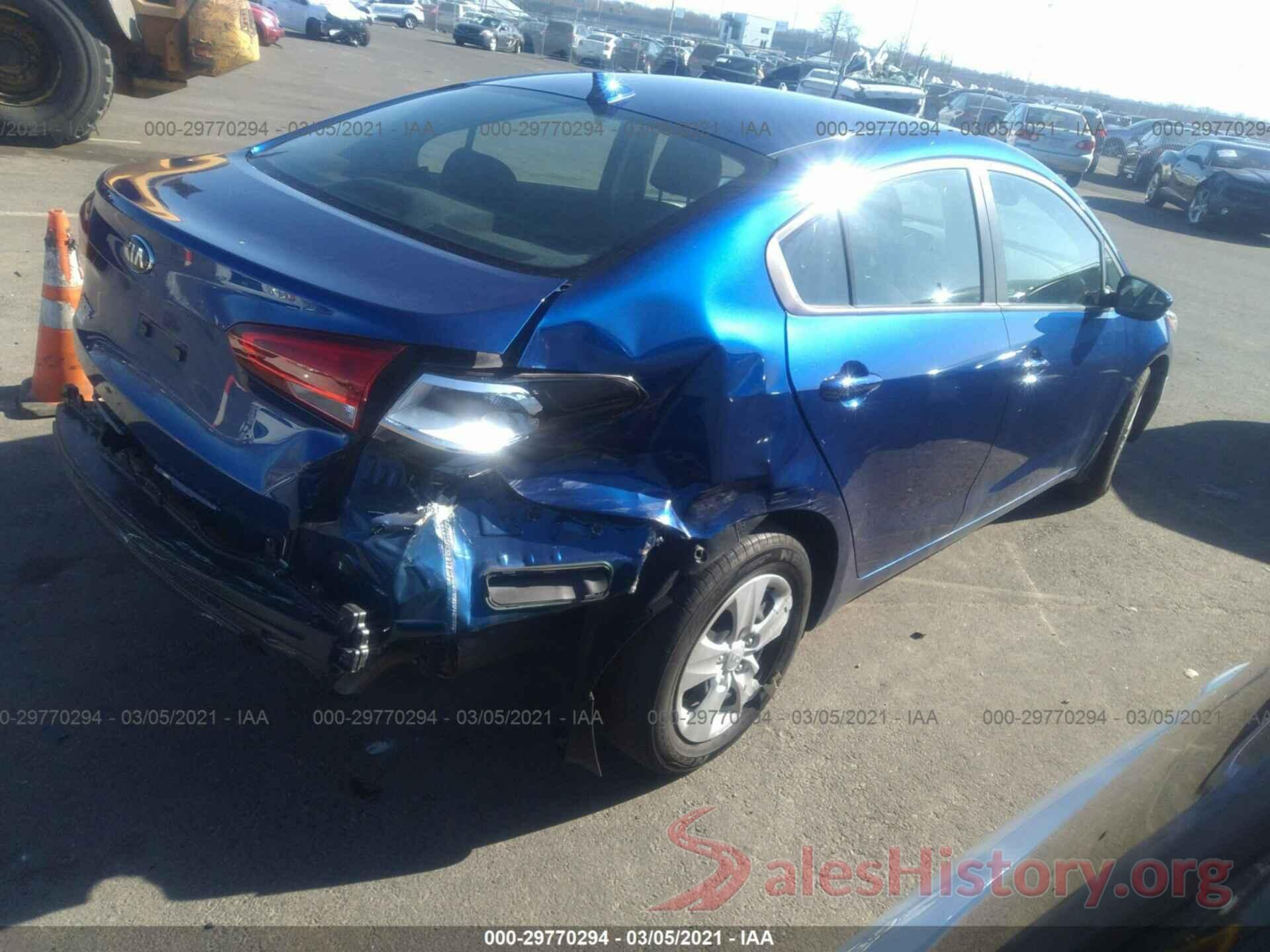 3KPFK4A7XJE233948 2018 KIA FORTE