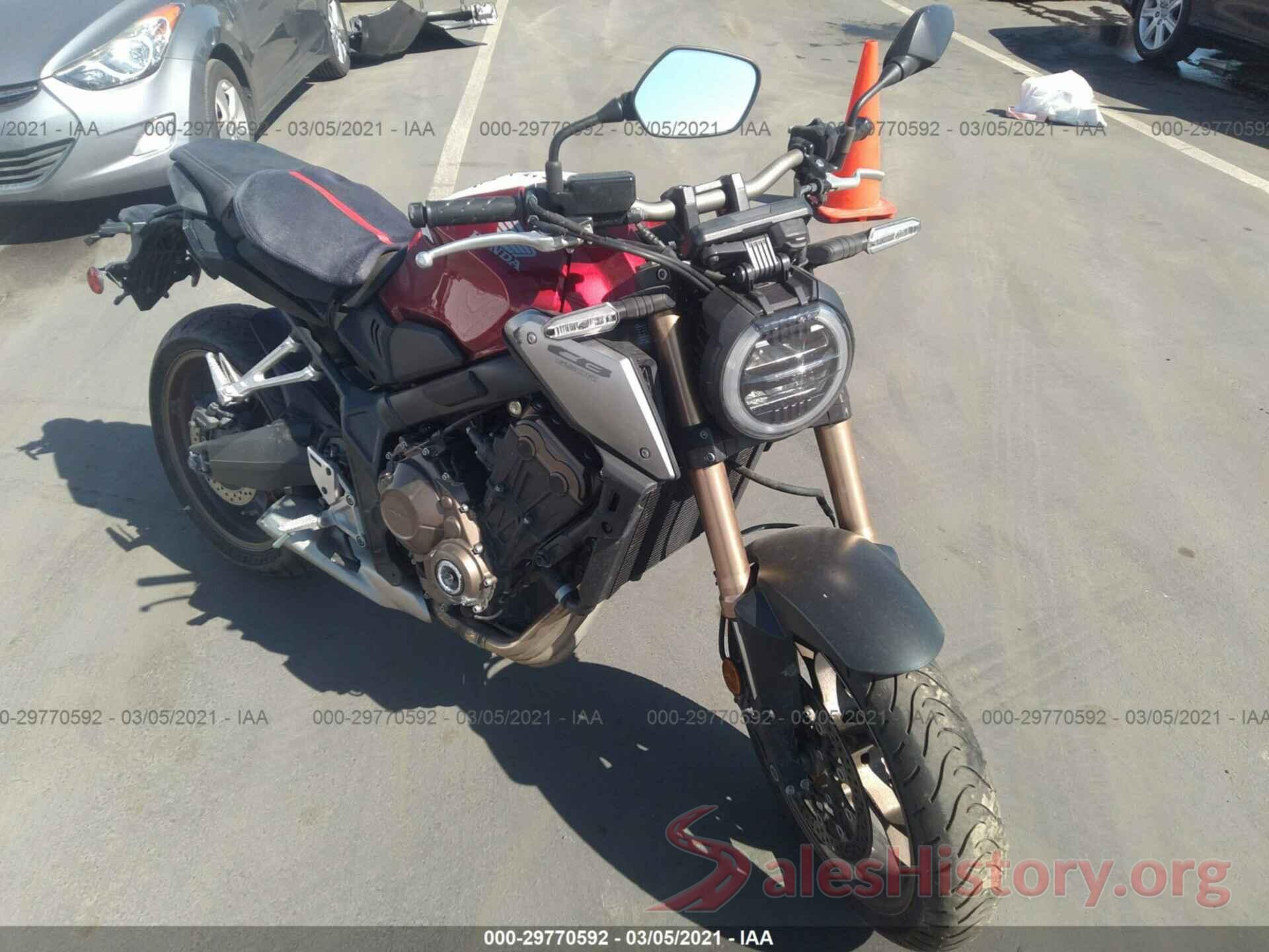 MLHRH0214K5000074 2019 HONDA CB650