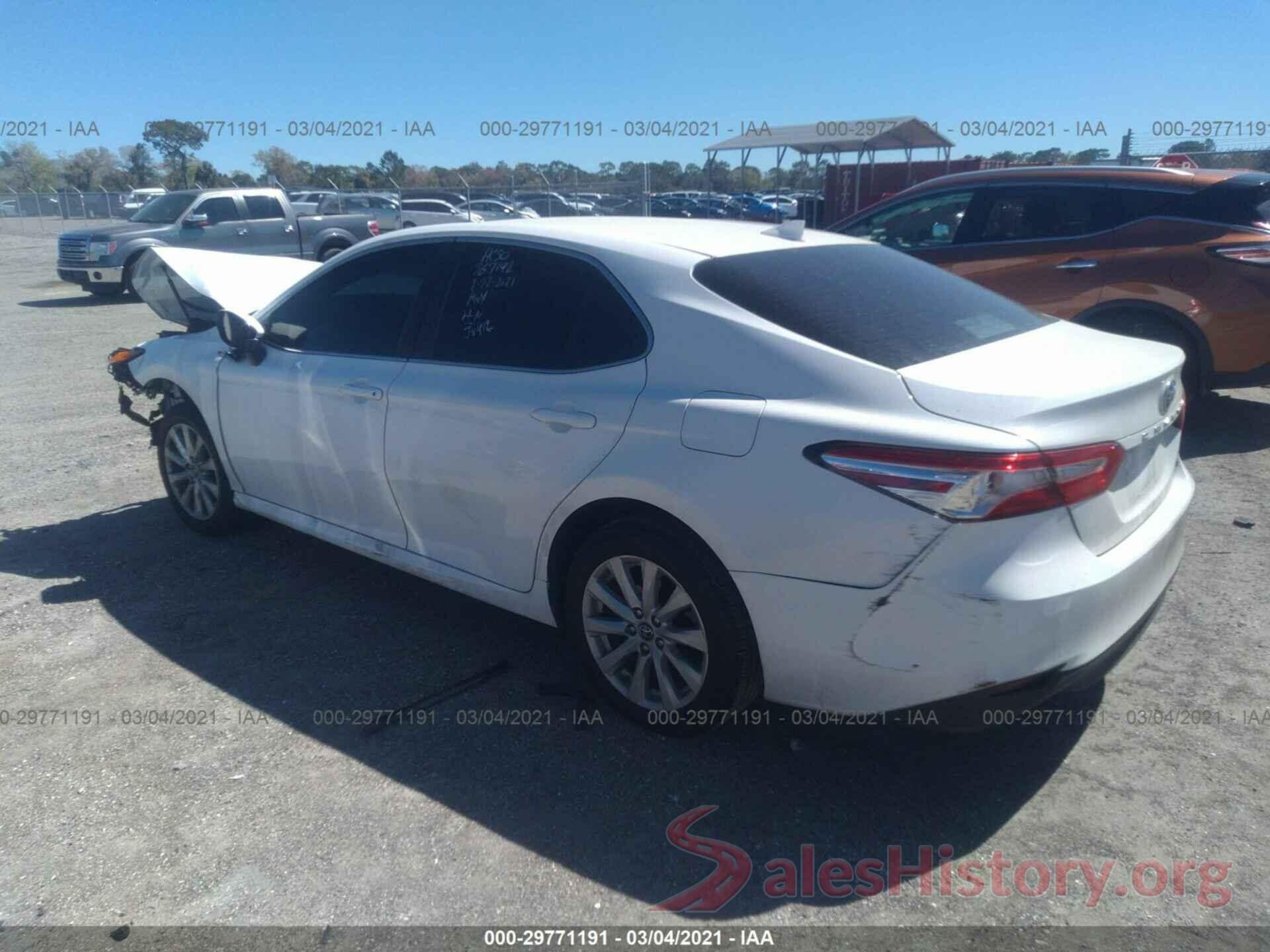 4T1B11HKXKU248121 2019 TOYOTA CAMRY