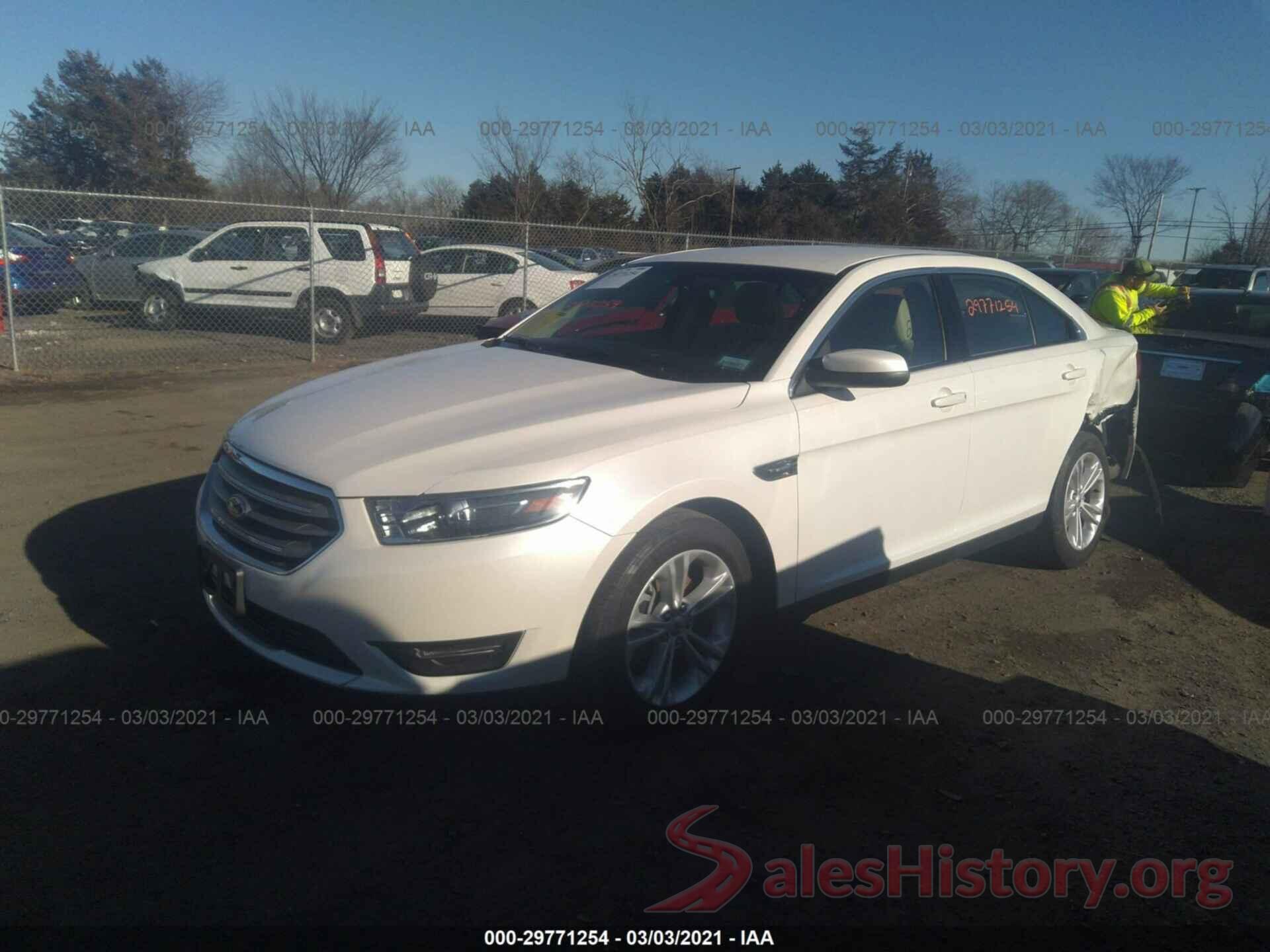 1FAHP2E85JG122957 2018 FORD TAURUS