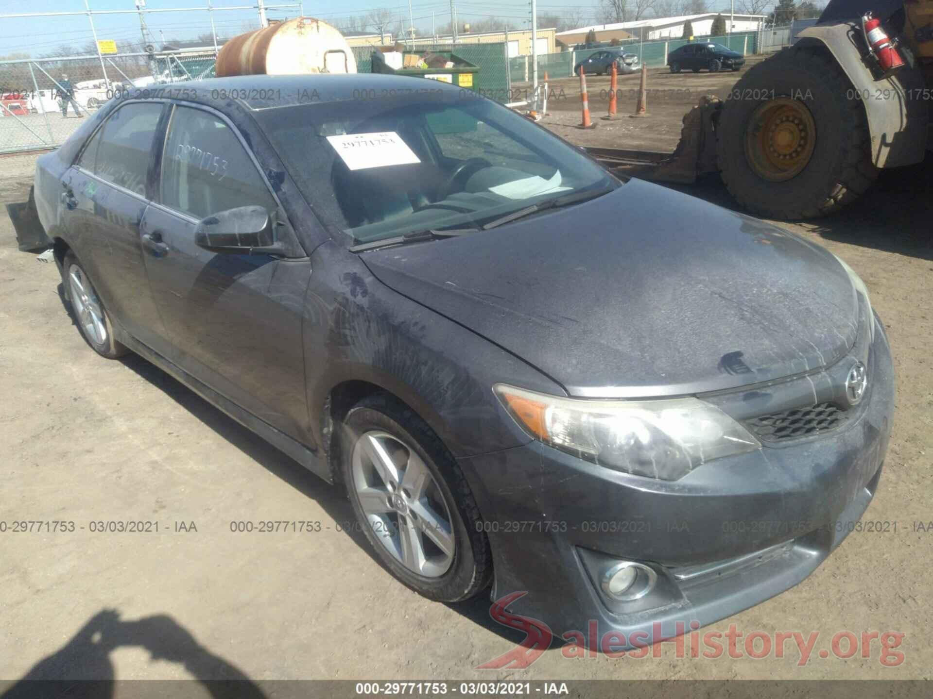 4T1BF1FK2DU269018 2013 TOYOTA CAMRY