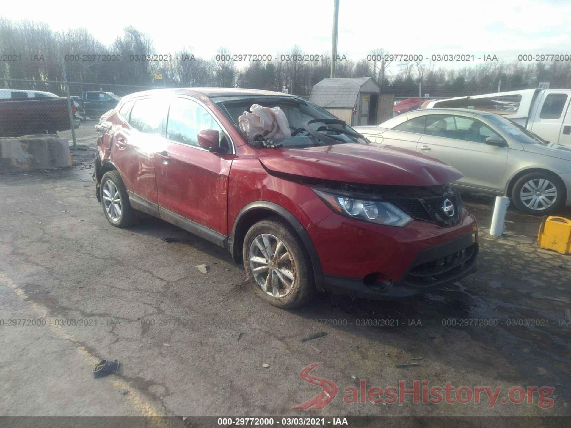 JN1BJ1CR4HW118506 2017 NISSAN ROGUE SPORT