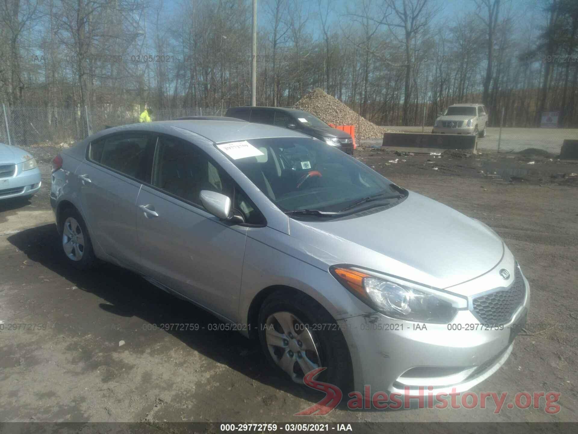 KNAFK4A68G5511495 2016 KIA FORTE