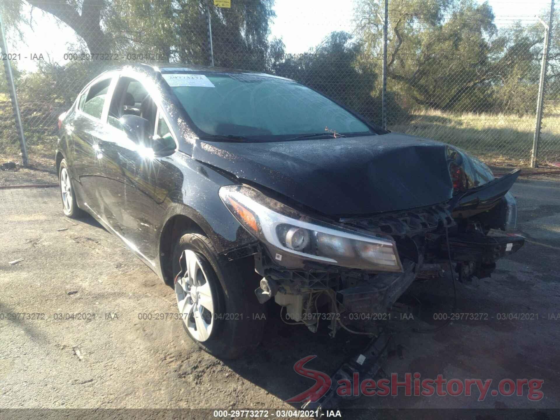 3KPFK4A73HE110955 2017 KIA FORTE