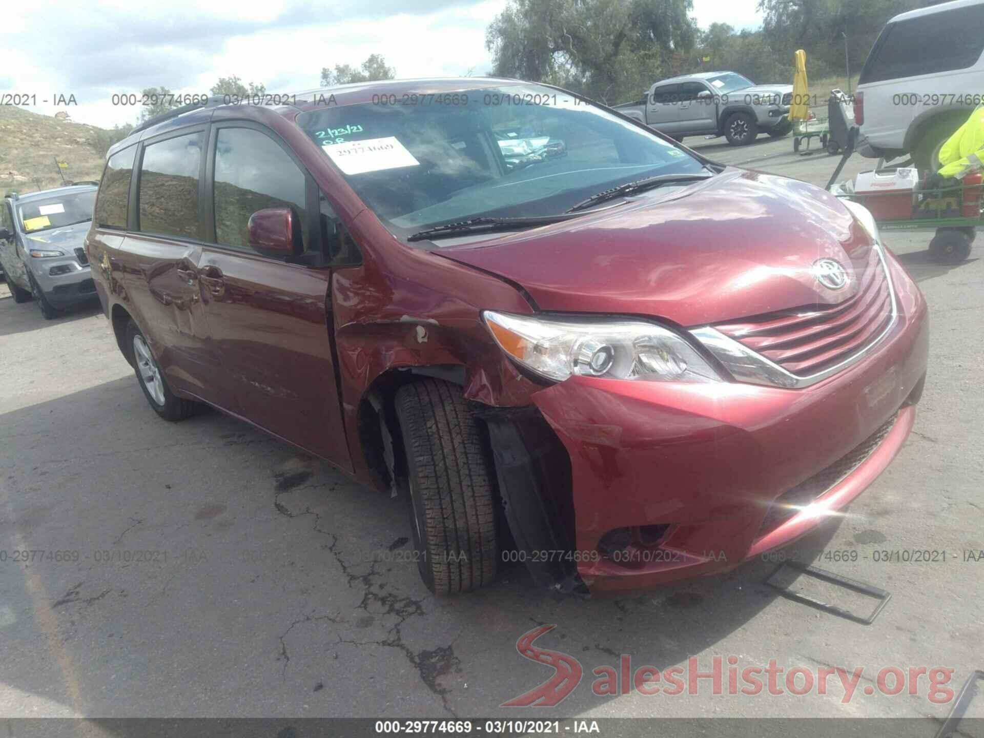 5TDKK3DC6GS716269 2016 TOYOTA SIENNA