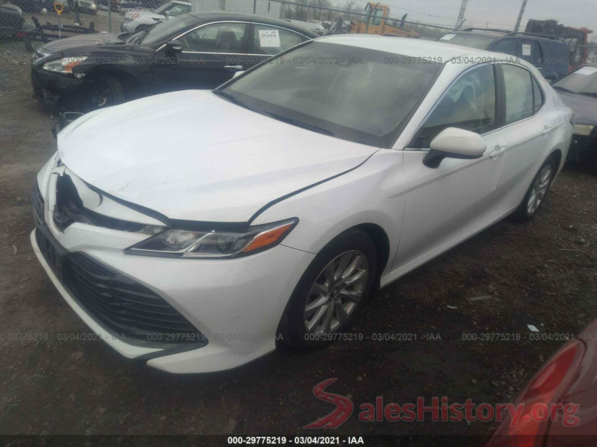 4T1B11HK4JU007766 2018 TOYOTA CAMRY