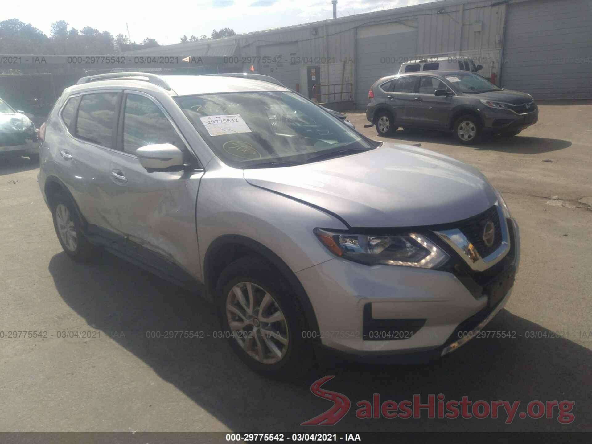 5N1AT2MV4JC833874 2018 NISSAN ROGUE