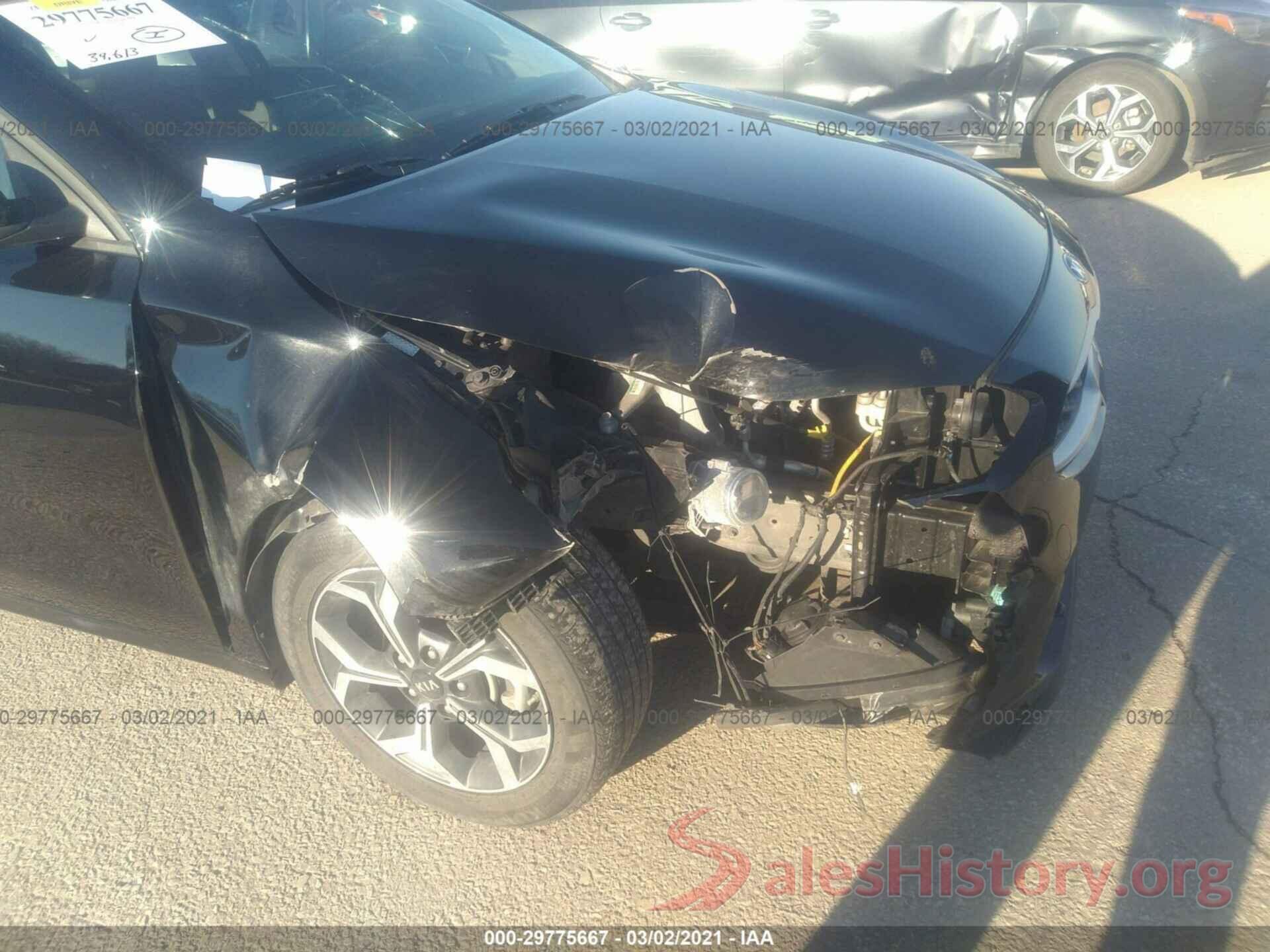 3KPF24AD2KE115853 2019 KIA FORTE