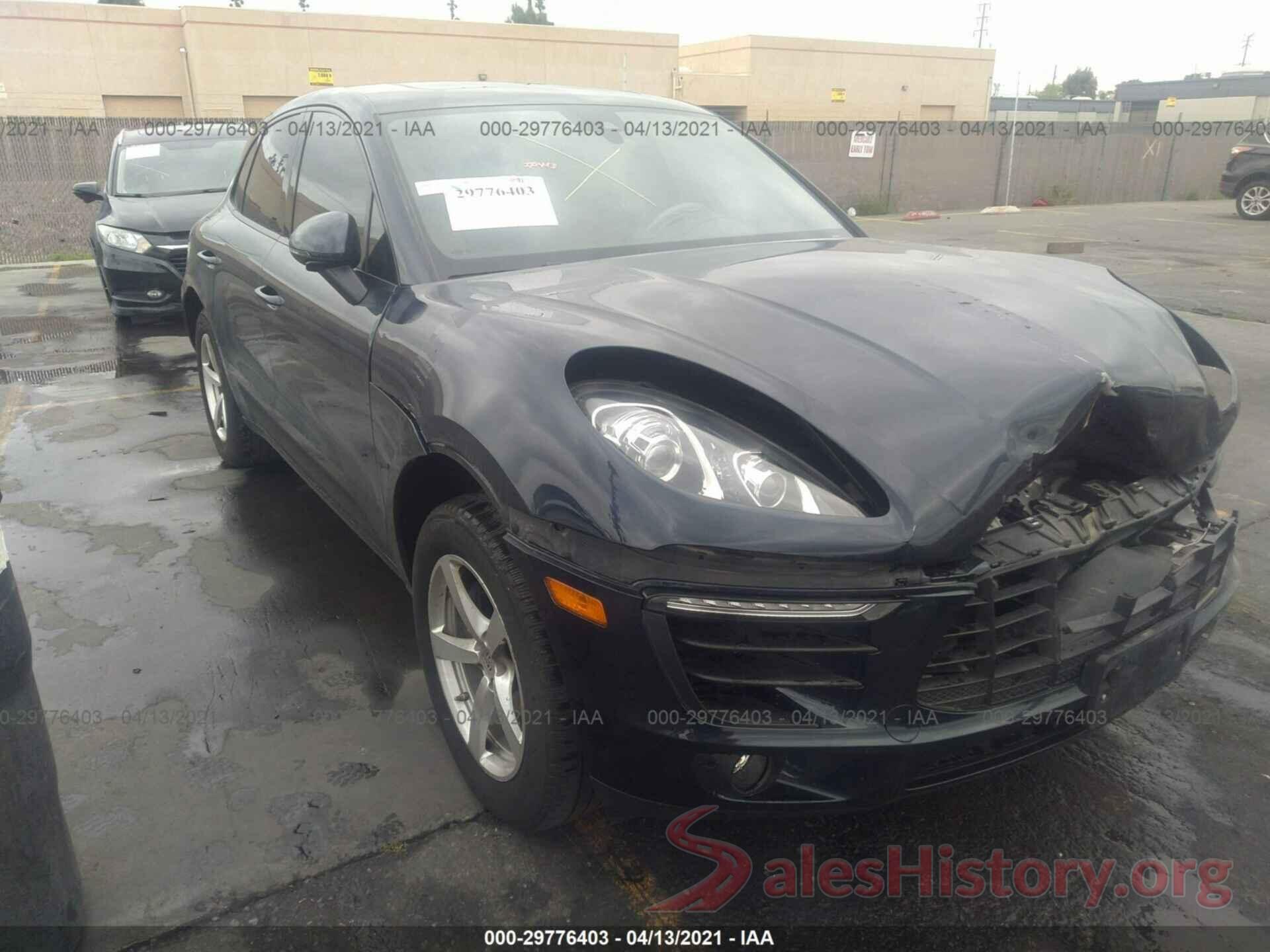 WP1AA2A59JLB03391 2018 PORSCHE MACAN