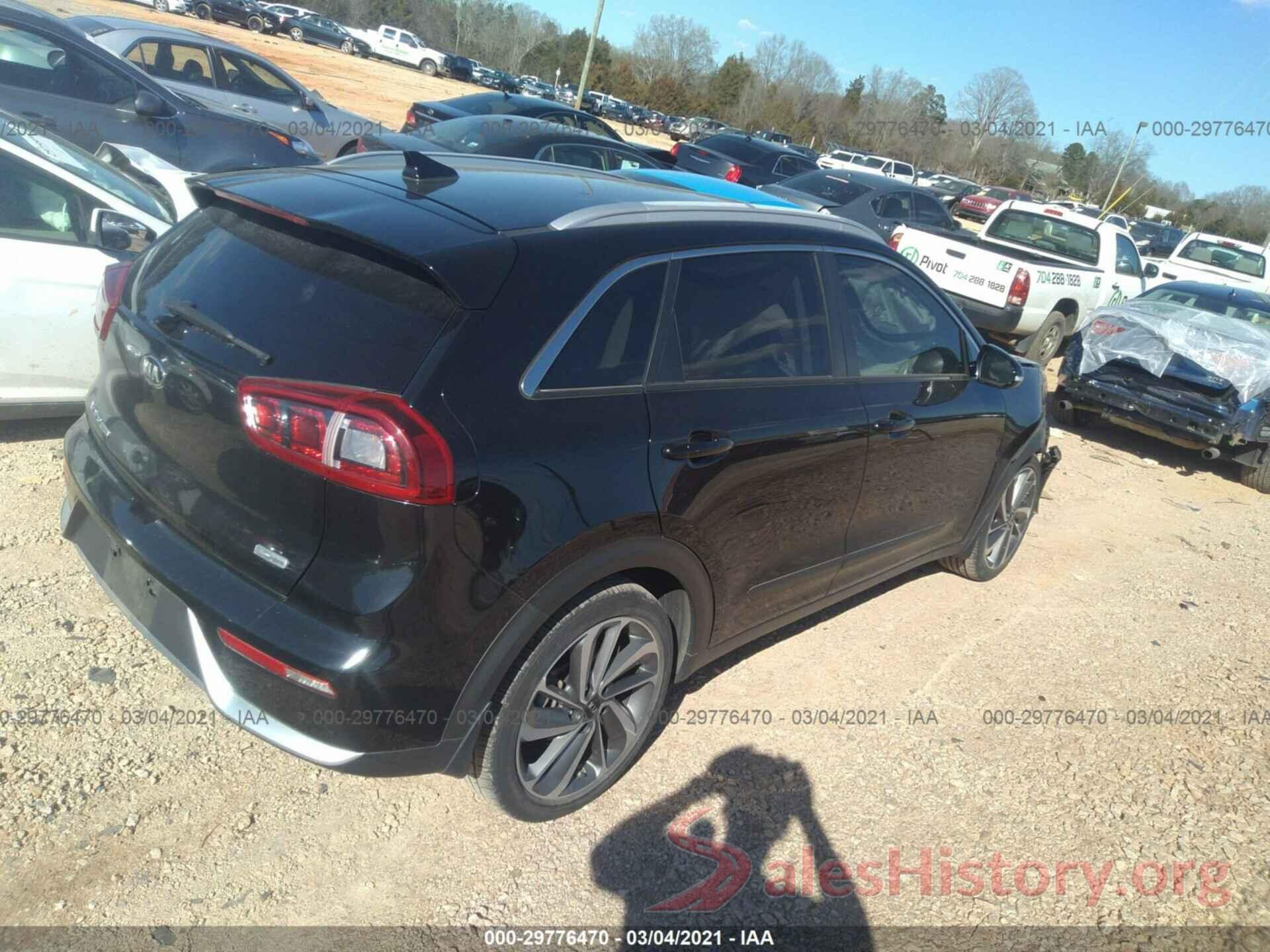 KNDCE3LCXJ5120088 2018 KIA NIRO