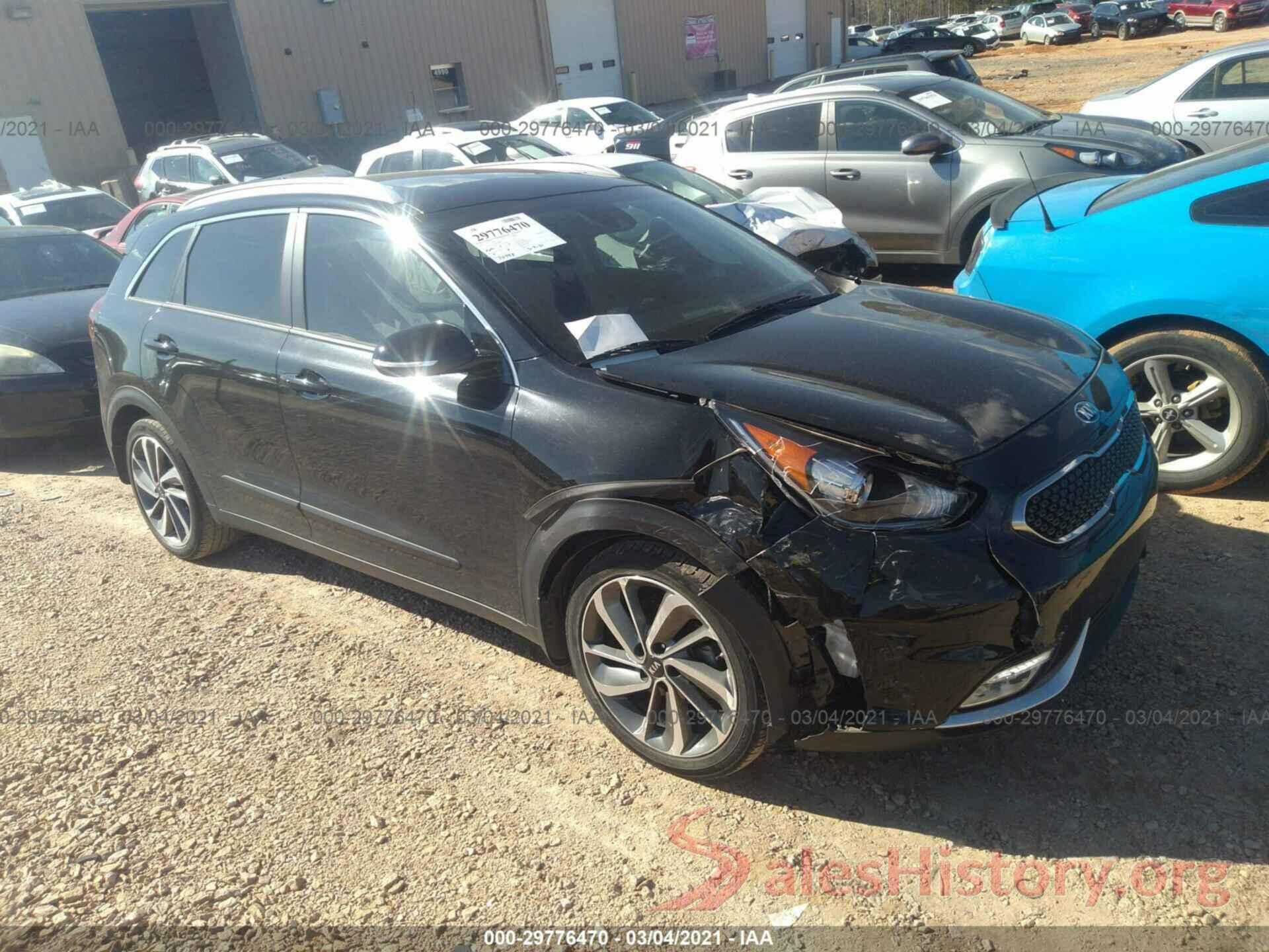 KNDCE3LCXJ5120088 2018 KIA NIRO