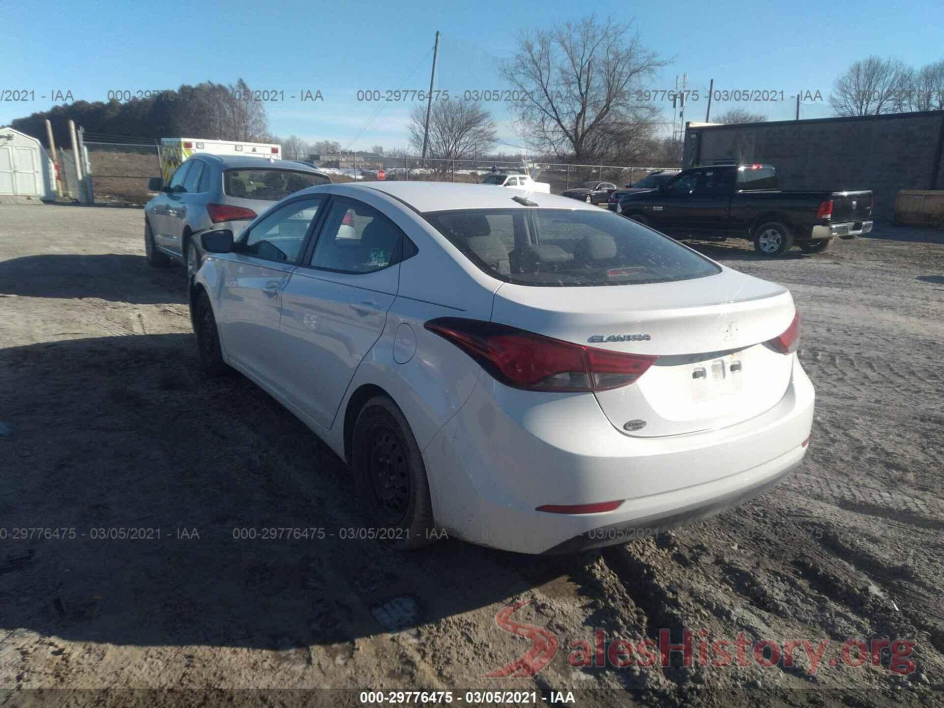 5NPDH4AEXGH682121 2016 HYUNDAI ELANTRA