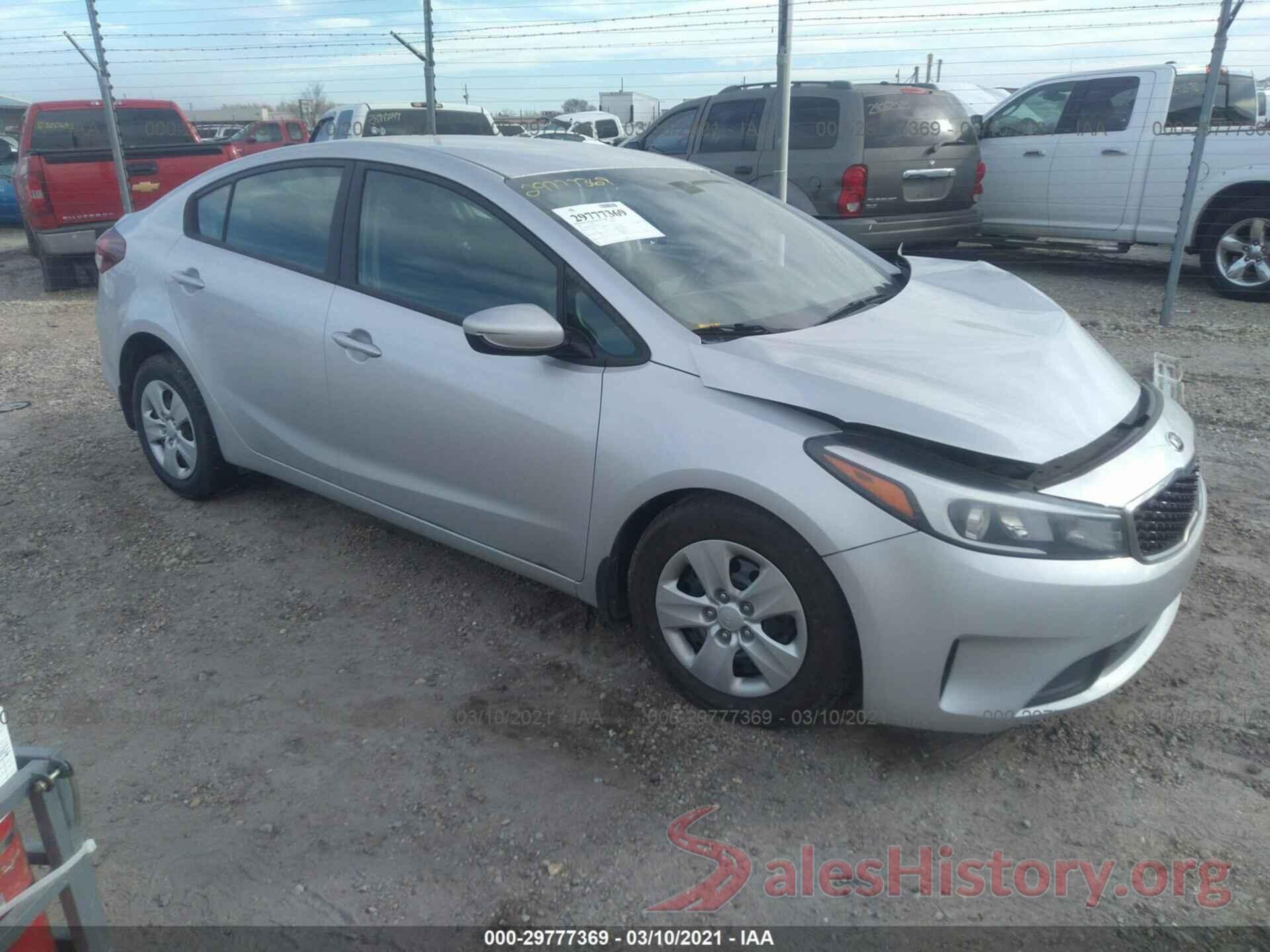 3KPFK4A73HE063829 2017 KIA FORTE