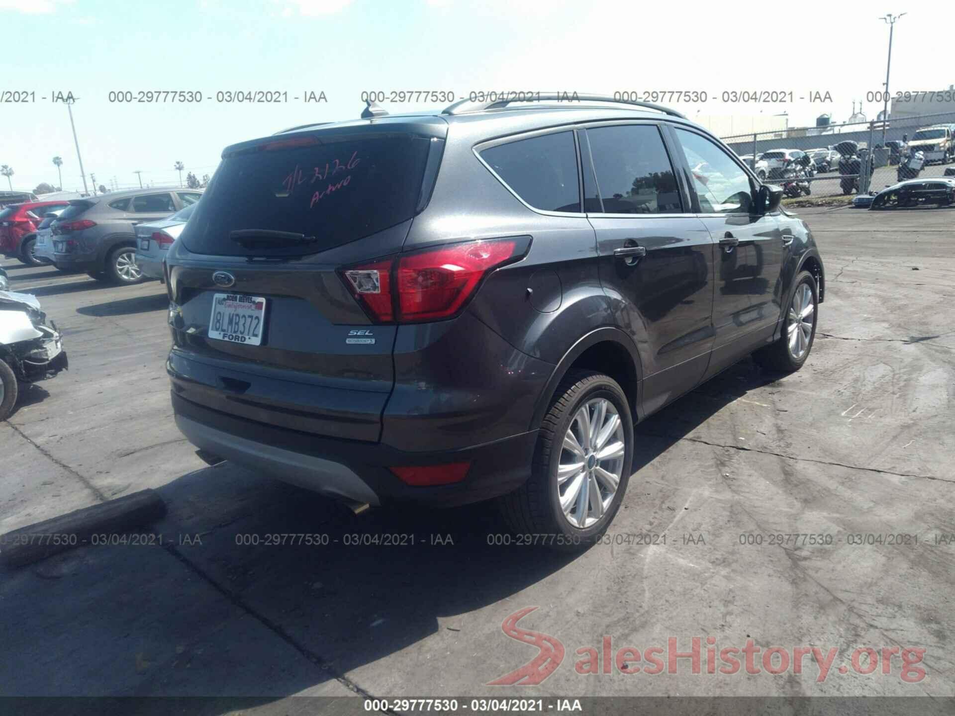 1FMCU0HDXKUC27583 2019 FORD ESCAPE