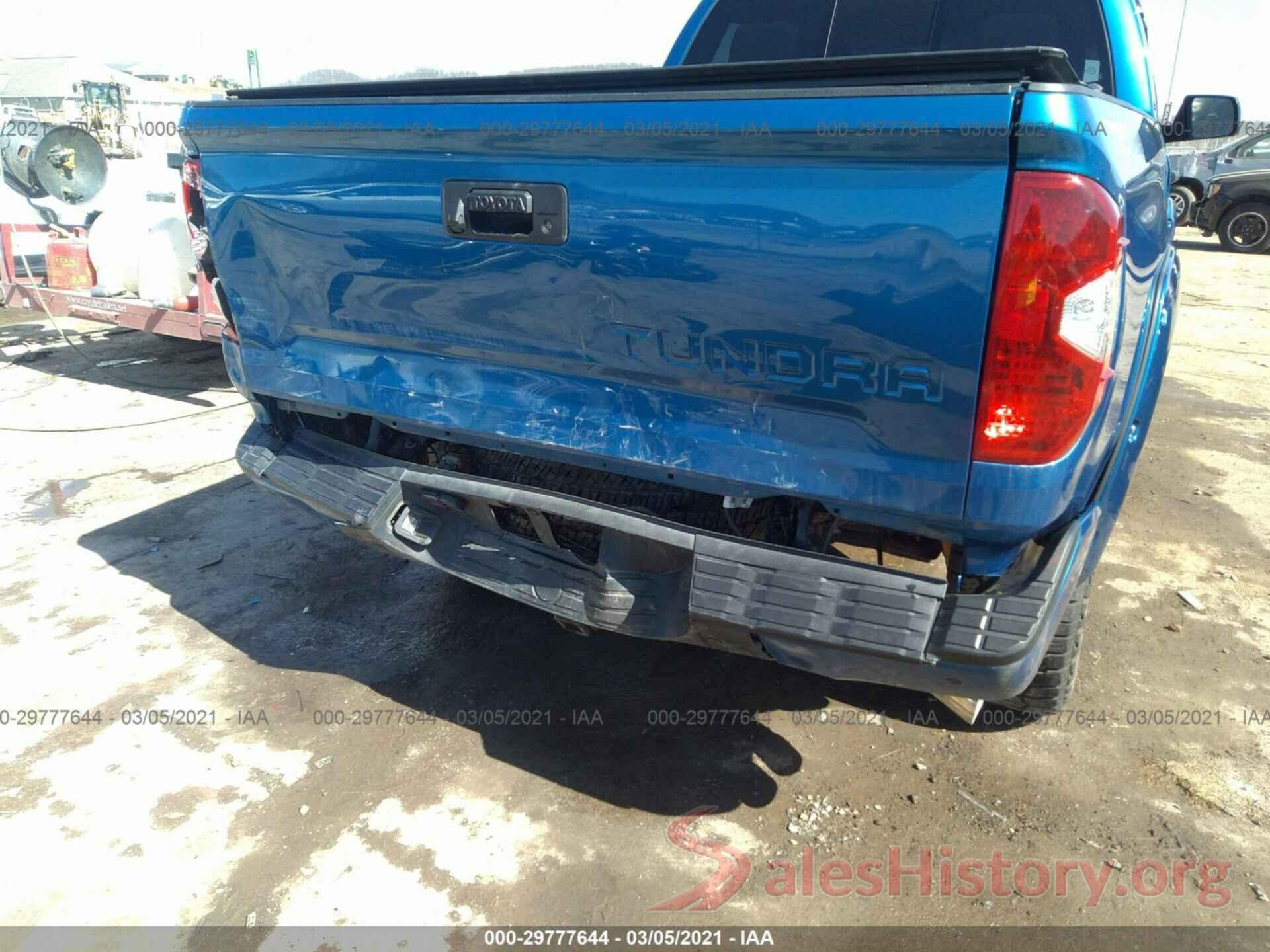 5TFUY5F12JX713563 2018 TOYOTA TUNDRA 4WD