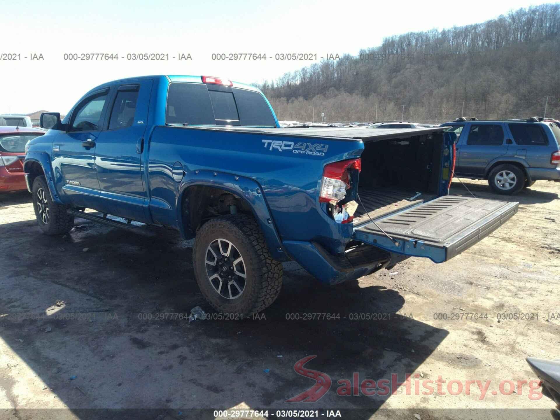 5TFUY5F12JX713563 2018 TOYOTA TUNDRA 4WD