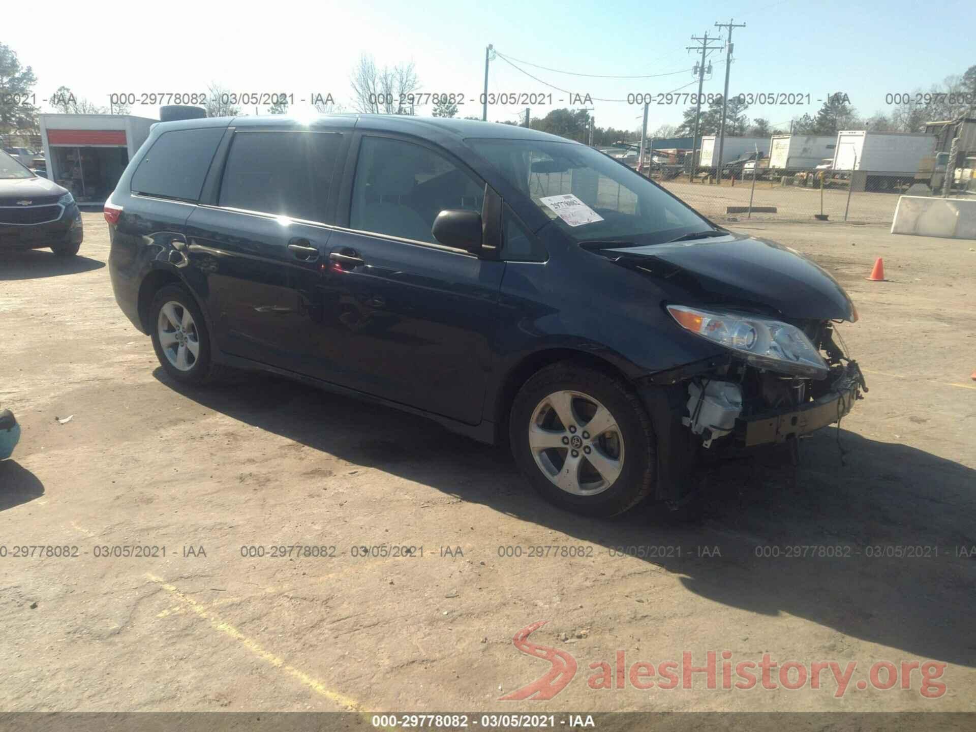 5TDZZ3DC0KS004228 2019 TOYOTA SIENNA